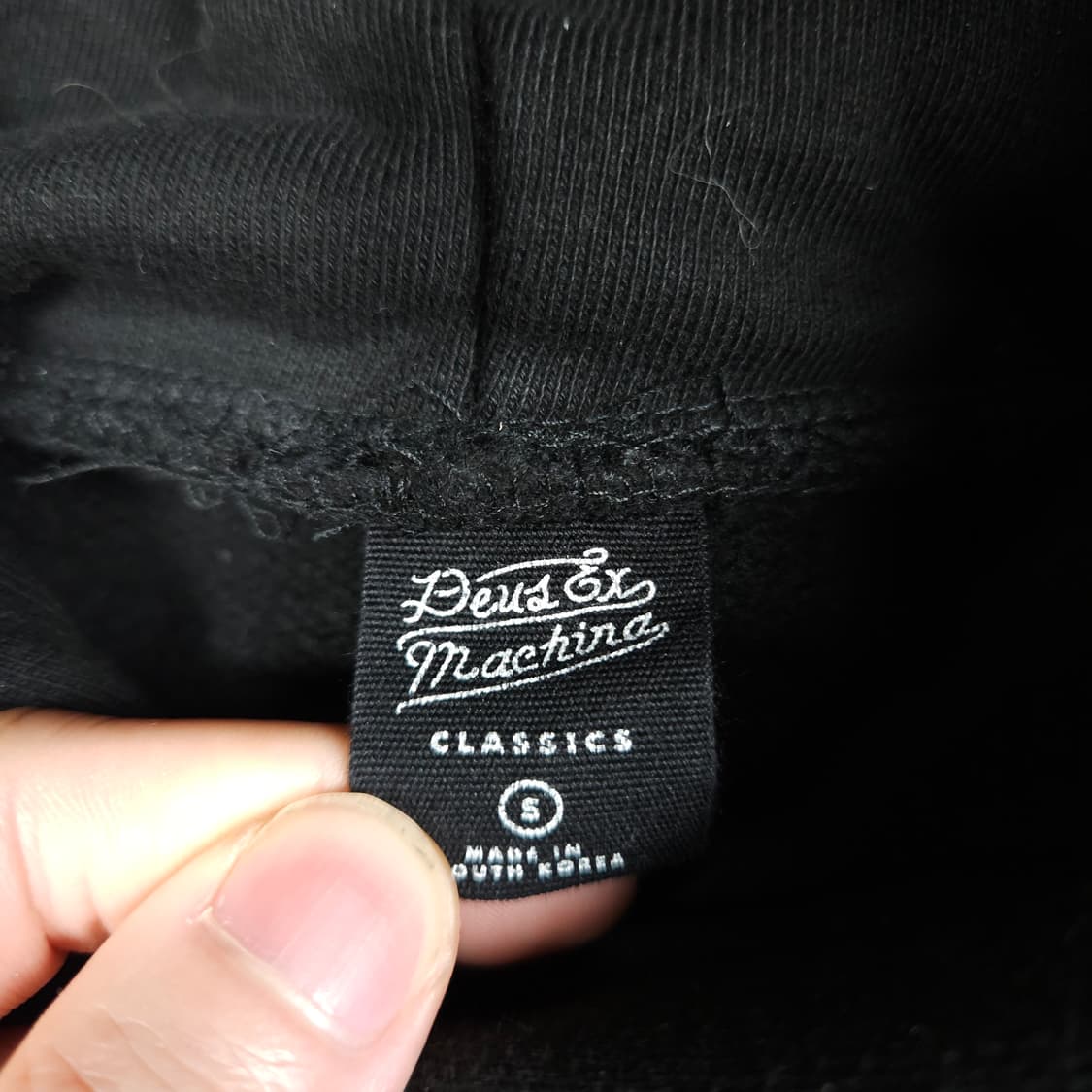 데우스 엑스마키나 서울 후드티 상품이미지5