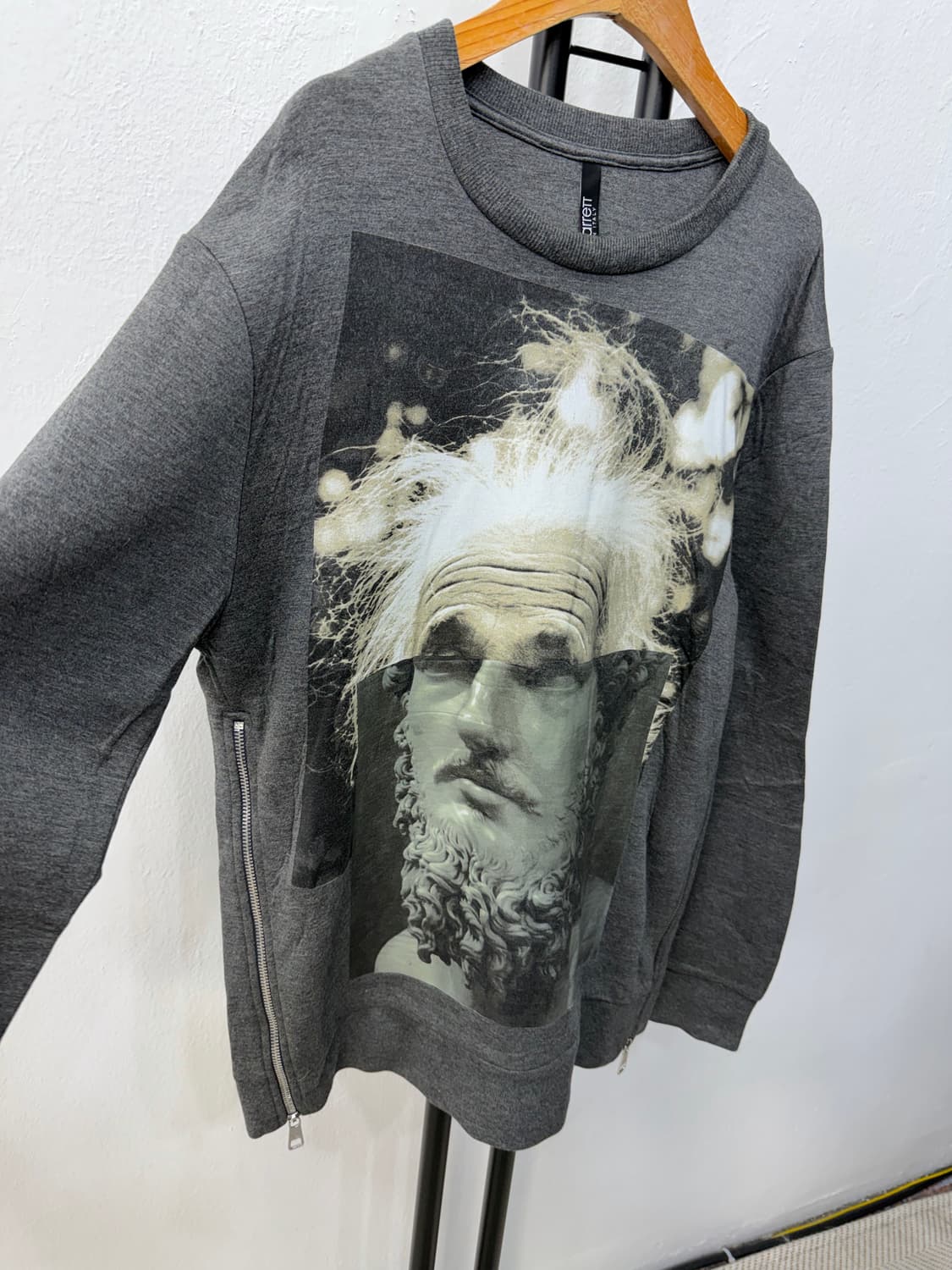 정품) 닐바렛 아르켓 그레이 프린팅 맨투맨 M 상품이미지2