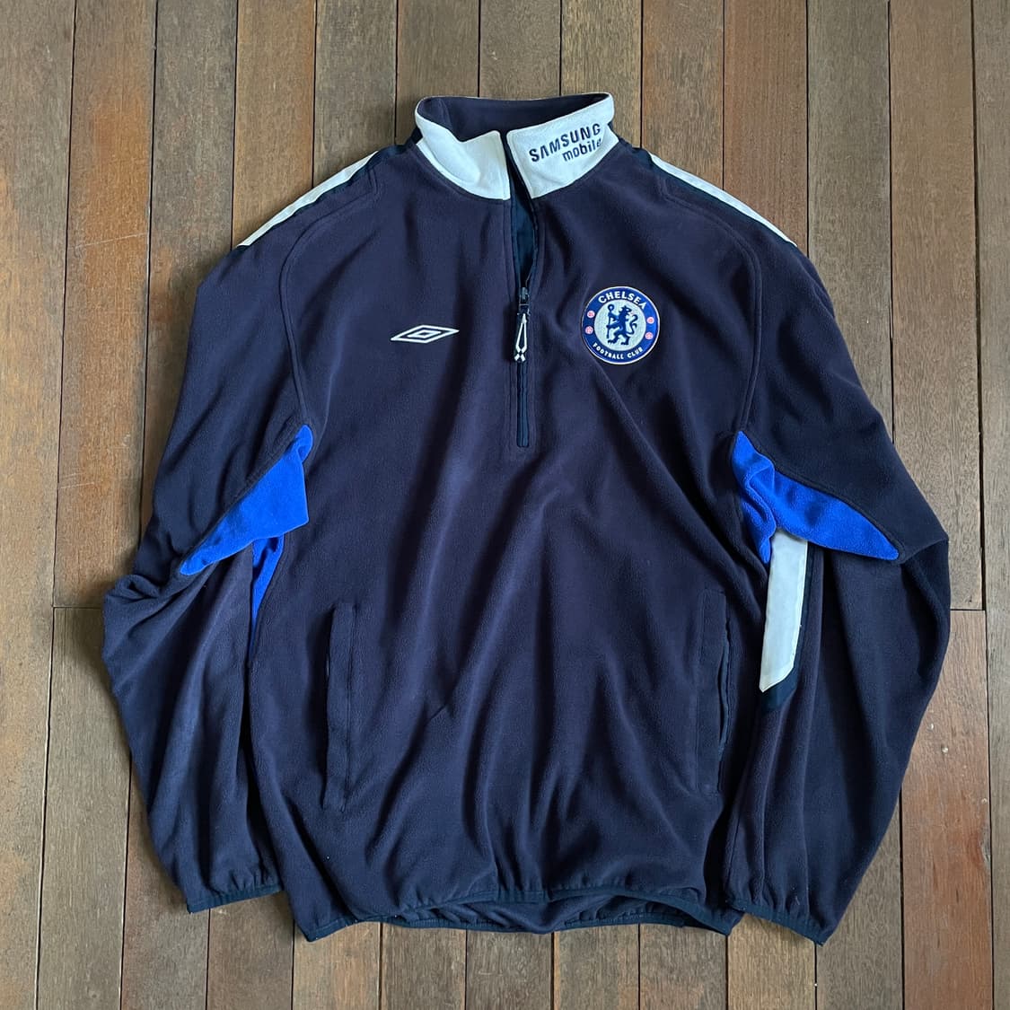 엄브로 첼시 2005 반집업 후리스 맨투맨 상품이미지1