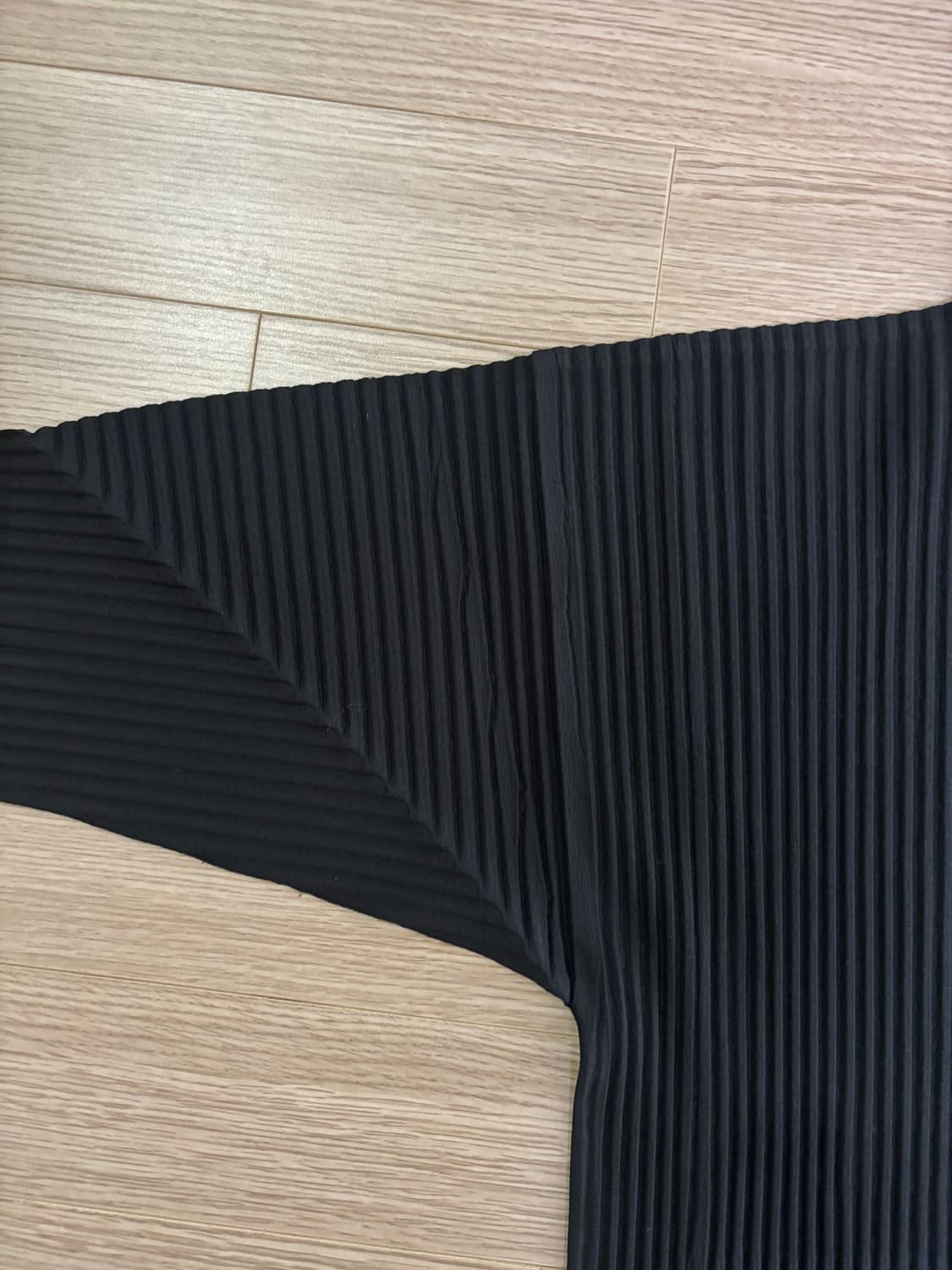 옴므플리세 집업 블랙 - 3size 상품이미지10
