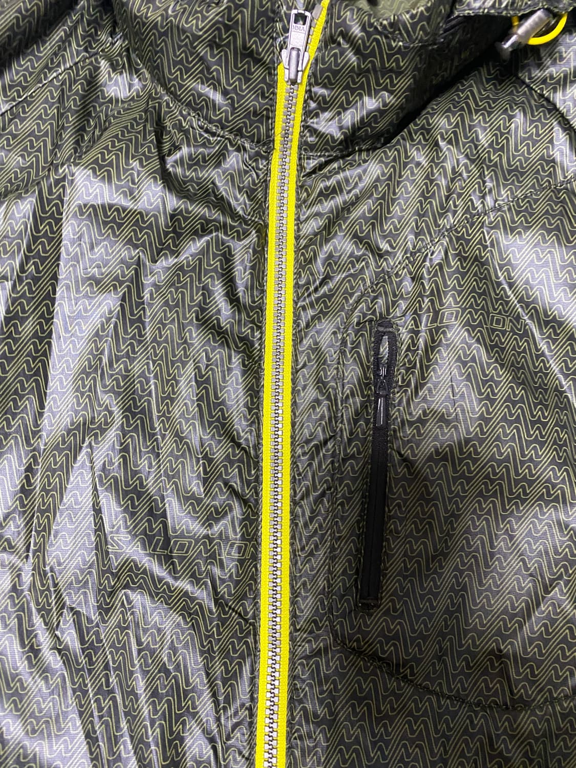 살로몬 여성 런닝 바람막이 상품이미지2