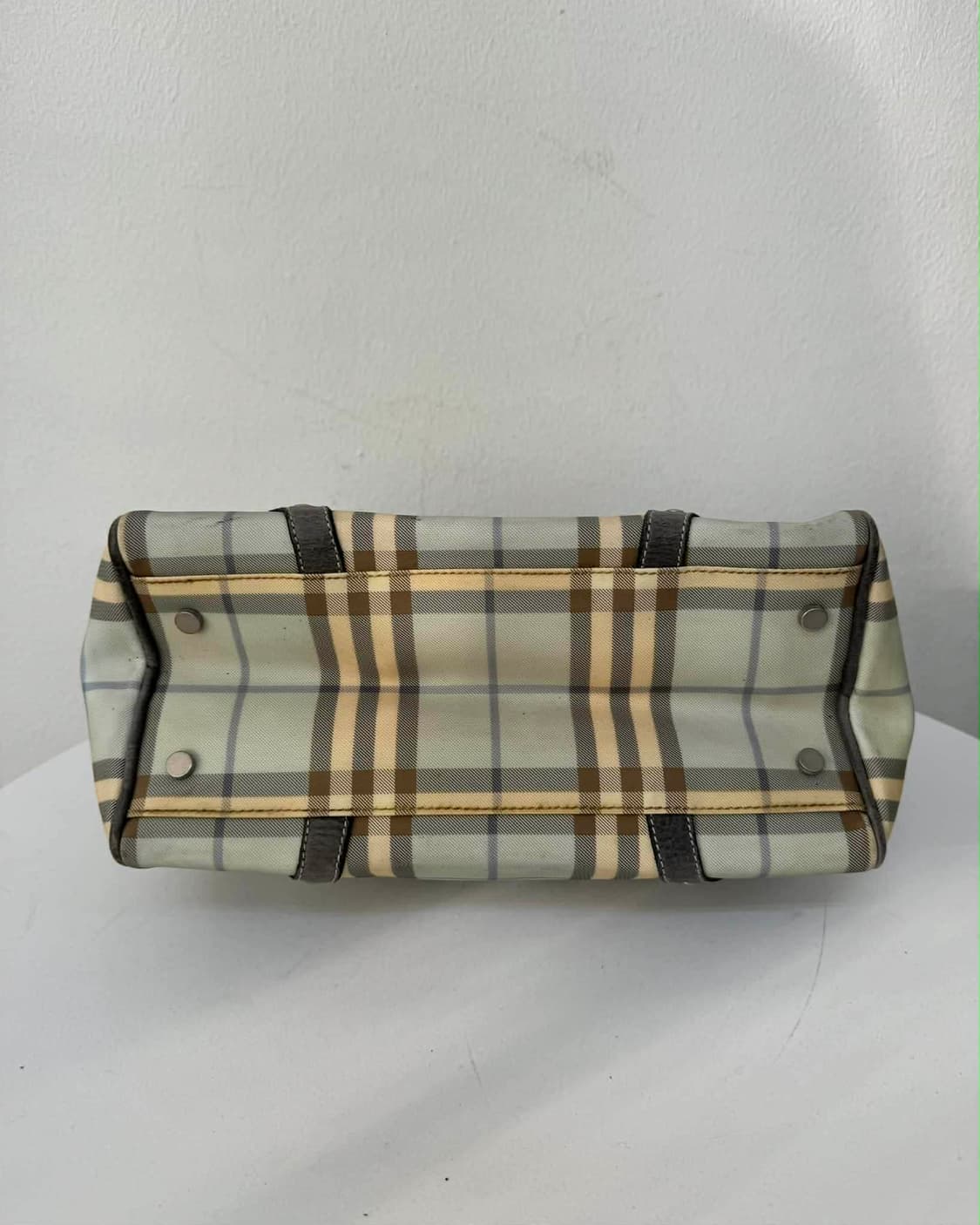 버버리 노바체크 미니 보스톤 토트백 상품이미지5