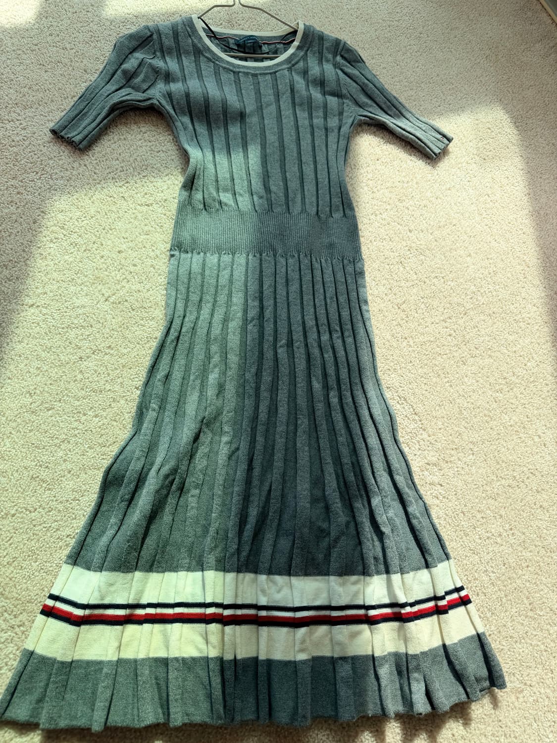 타미힐피거 니트 플리츠 원피스 상품이미지1