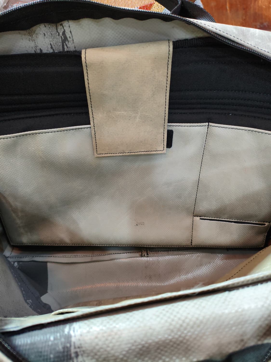 새제품) 프라이탁 로이 제품  판매합니다 상품이미지6