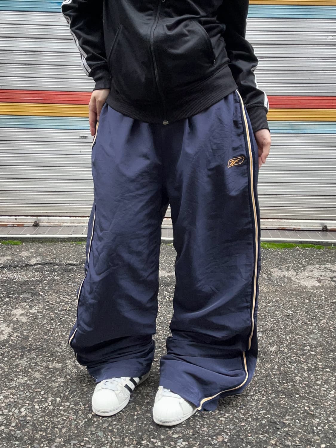 90s REEBOK 올드스쿨 네이비 트랙팬츠 상품이미지2