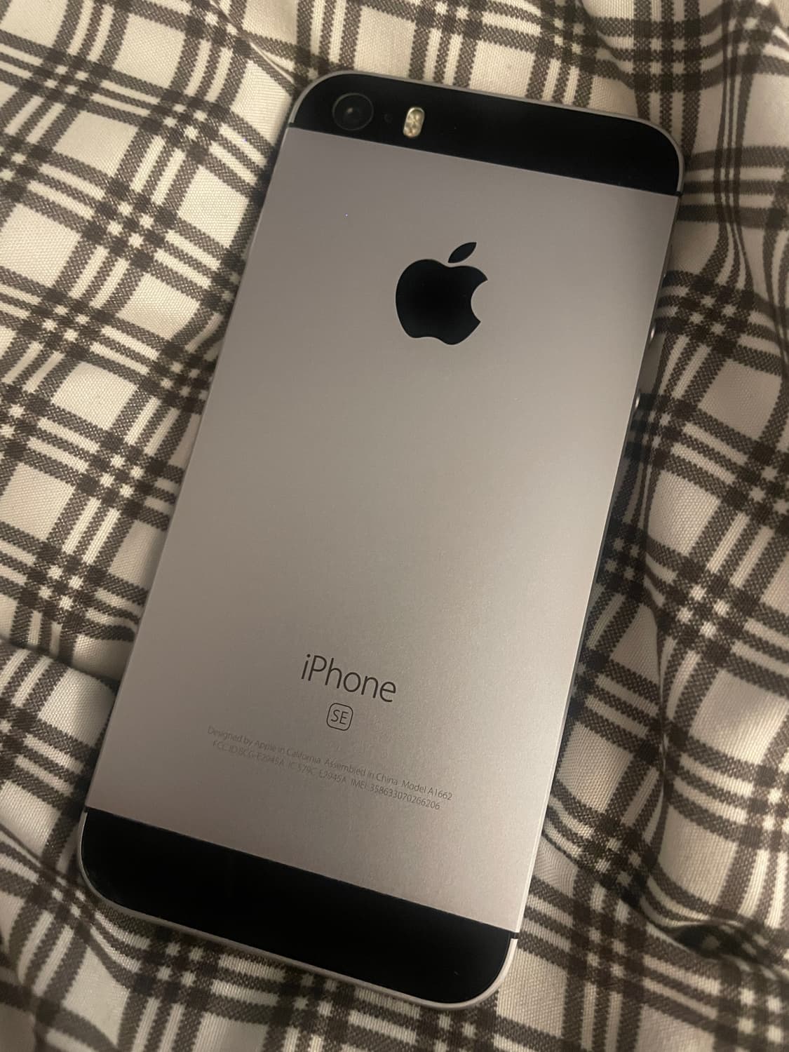 아이폰 SE1 무음카메라 스그 128기가 상품이미지2