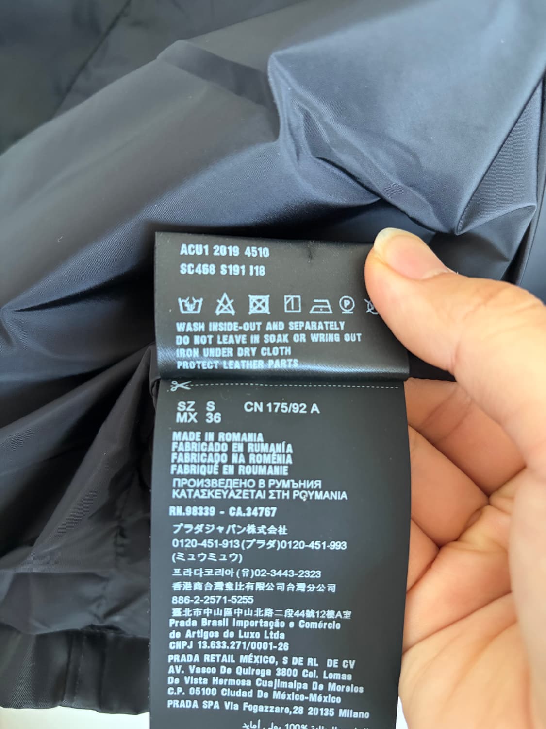 프라다 리나일론 블랙 반팔 셔츠 S 상품이미지10