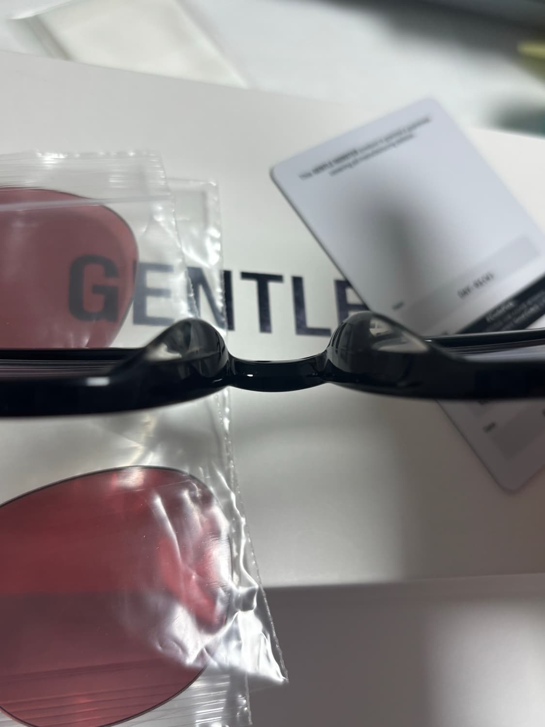 (os) 젠틀몬스터 day 안경테 선글라스 상품이미지9