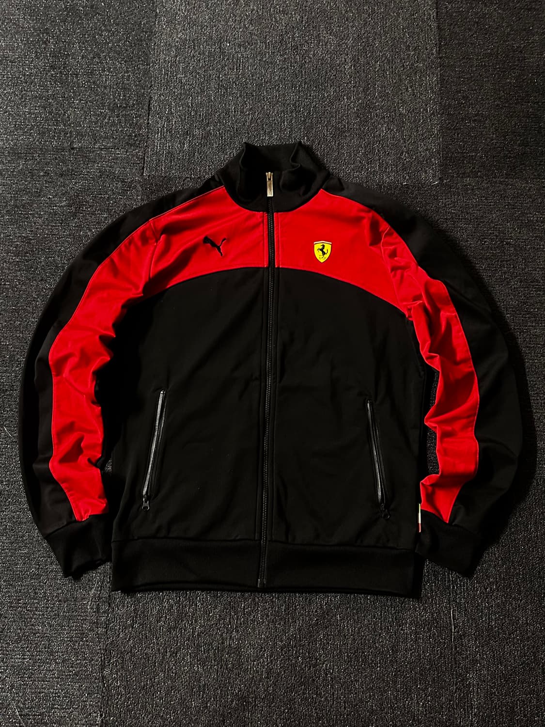 PUMA × Ferrari 스쿠데리아 트랙 자켓 M 상품이미지4