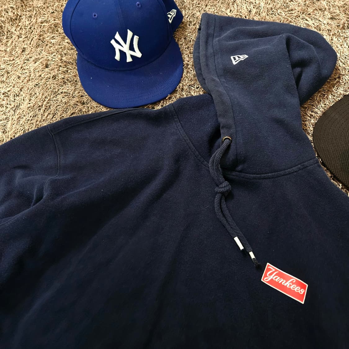 뉴에라(NewEra) 22aw 뉴욕양키즈 빅로고 후드 티셔츠 상품이미지6