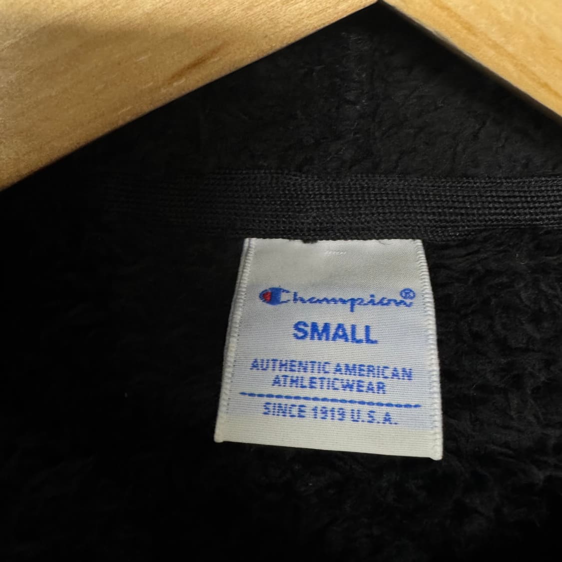 챔피온 로고 양털 후리스 후드집업 상품이미지3