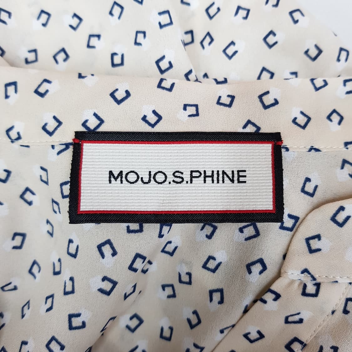 모조에스핀 2022 패턴 타이 블라우스  M사이즈 상품이미지5