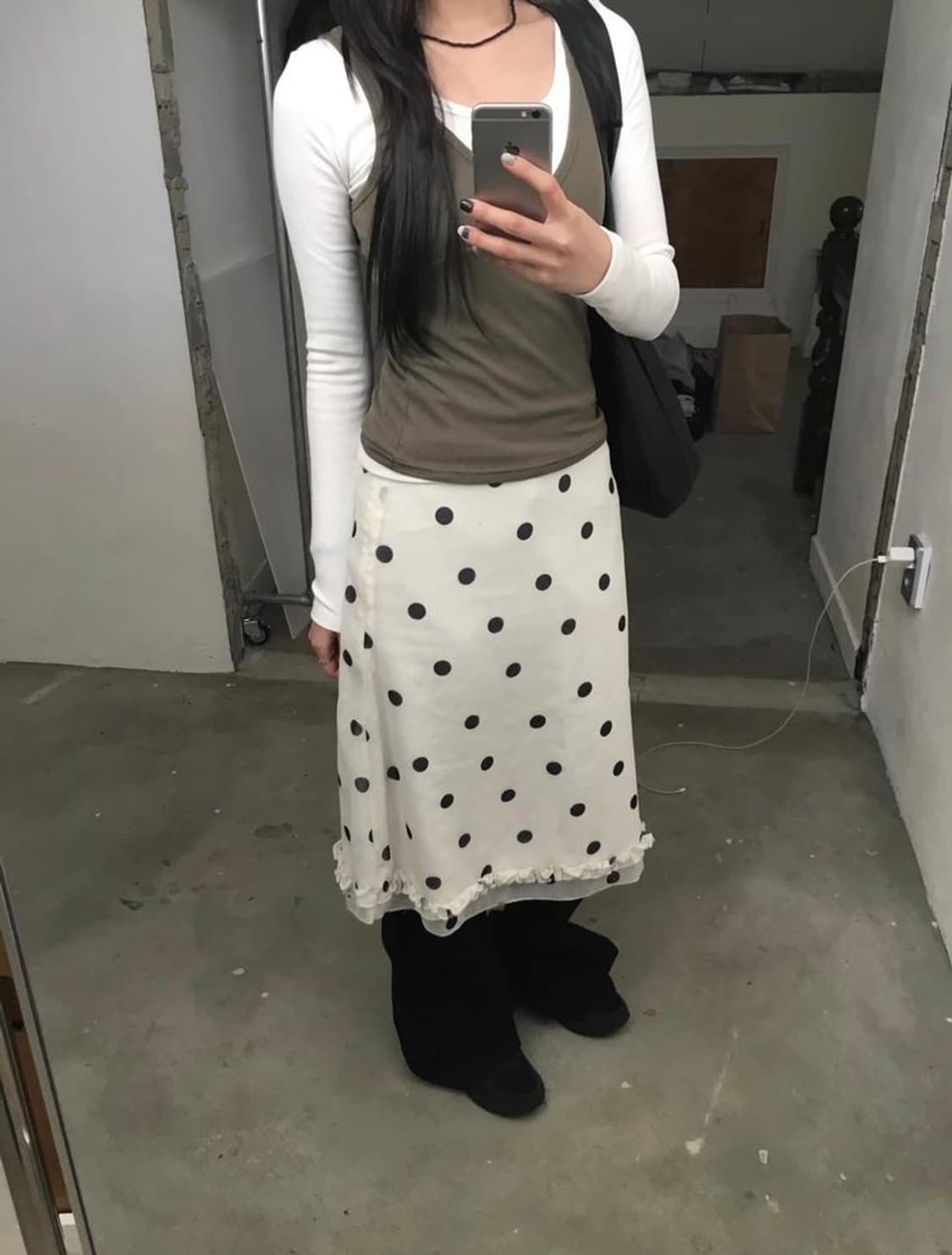폴카 도트 프릴 미디 스커트 상품이미지1