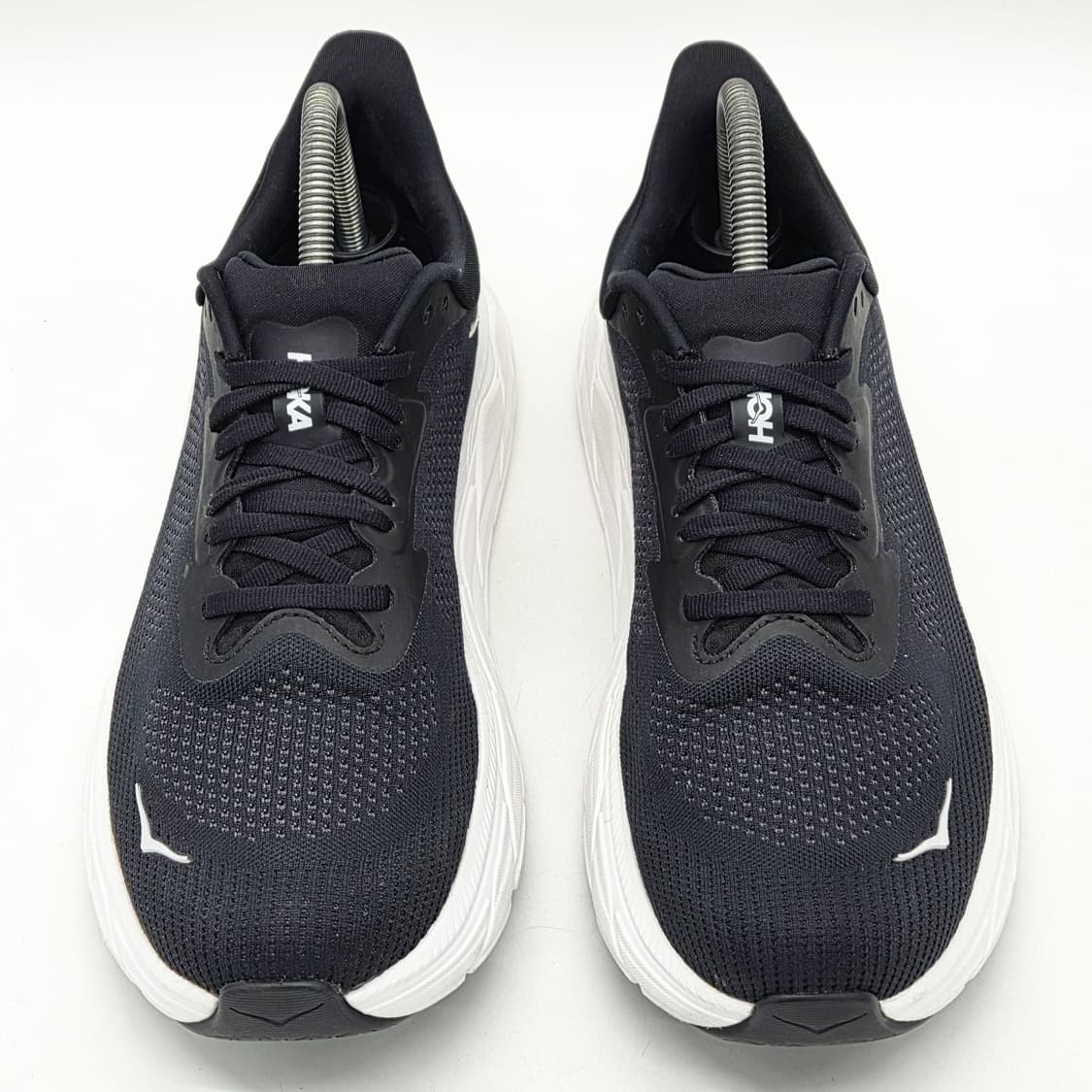 호카 아라히7 블랙 화이트 (265 와이드) 상품이미지4