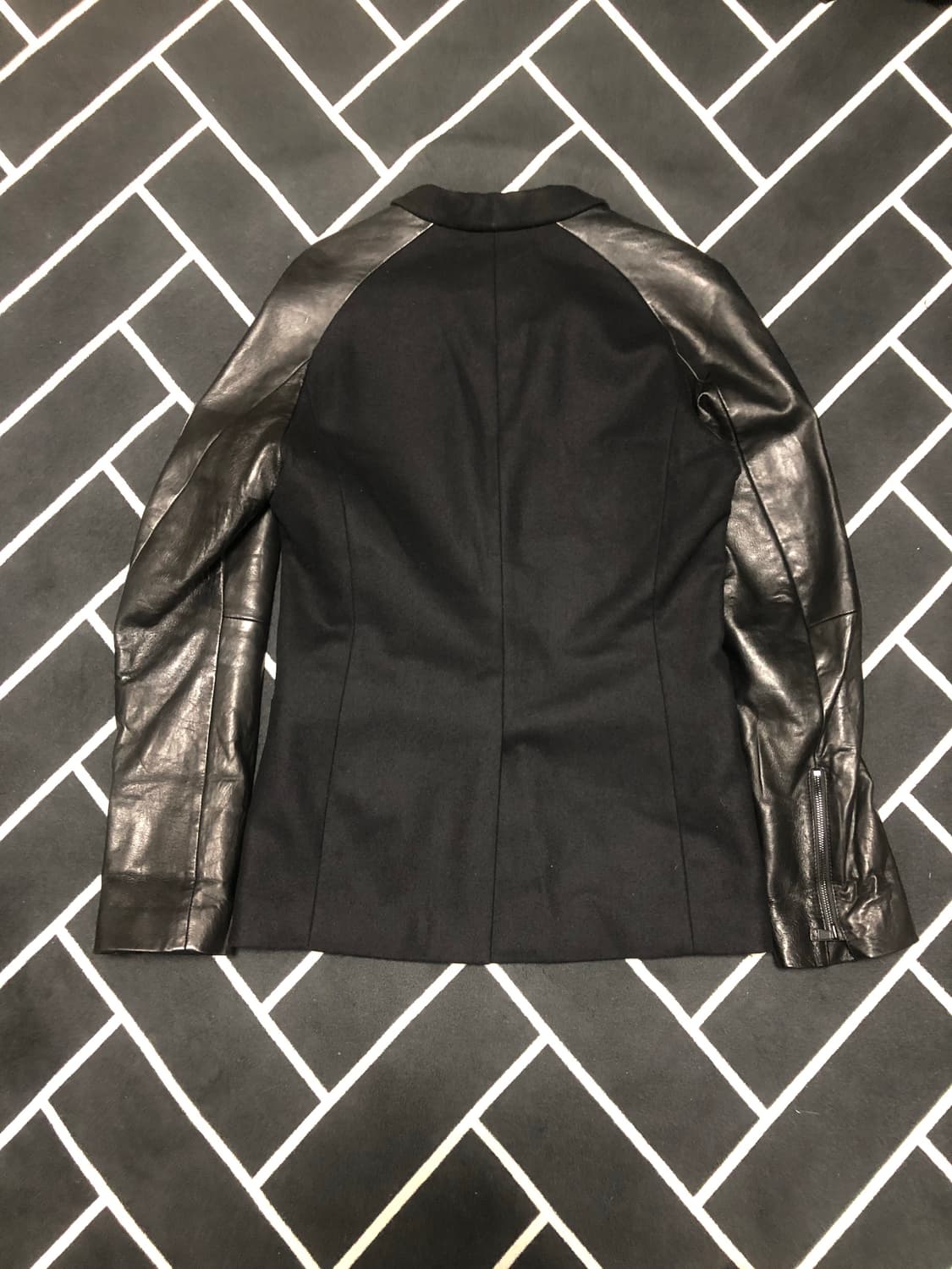 (새제품 초특가)준지 jun.j 리얼 양가죽 프리미엄 런웨이가죽자켓/몽클 상품이미지6