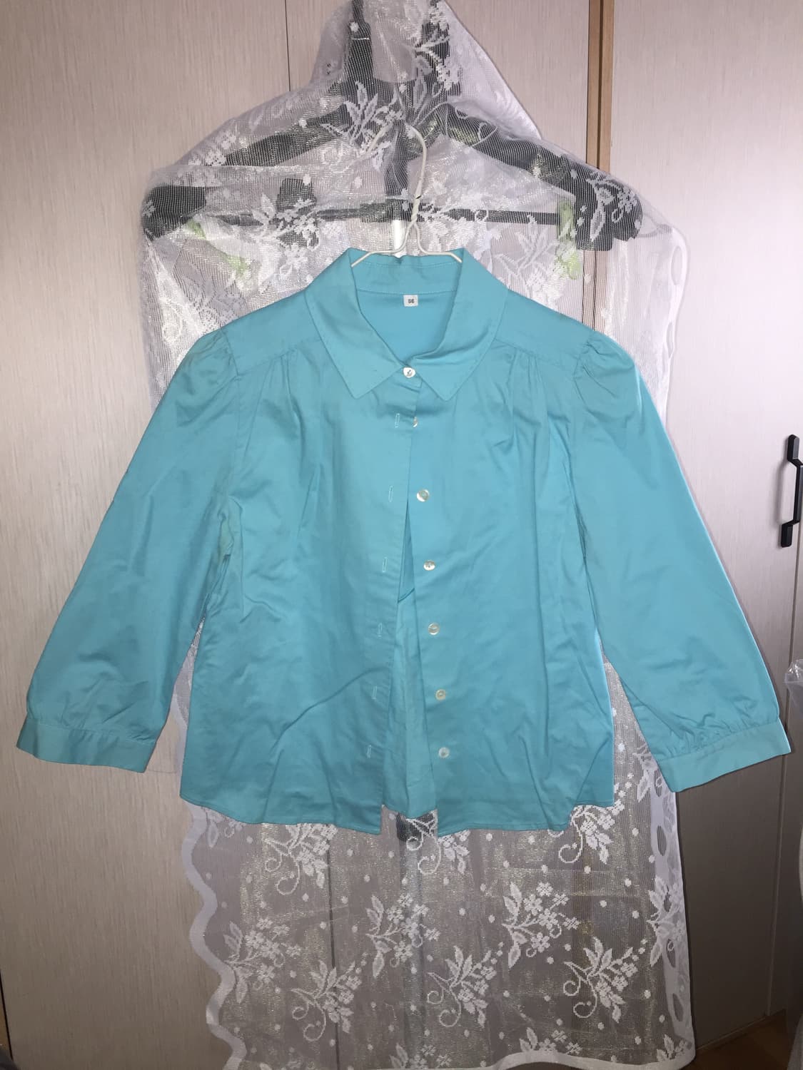 빈티지 카라 7부 셔링 디테일 셔츠  상품이미지1