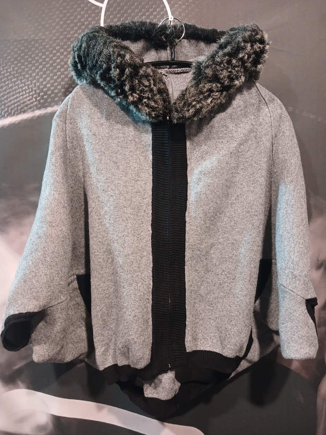 후드 퍼 니트자켓 상품이미지1