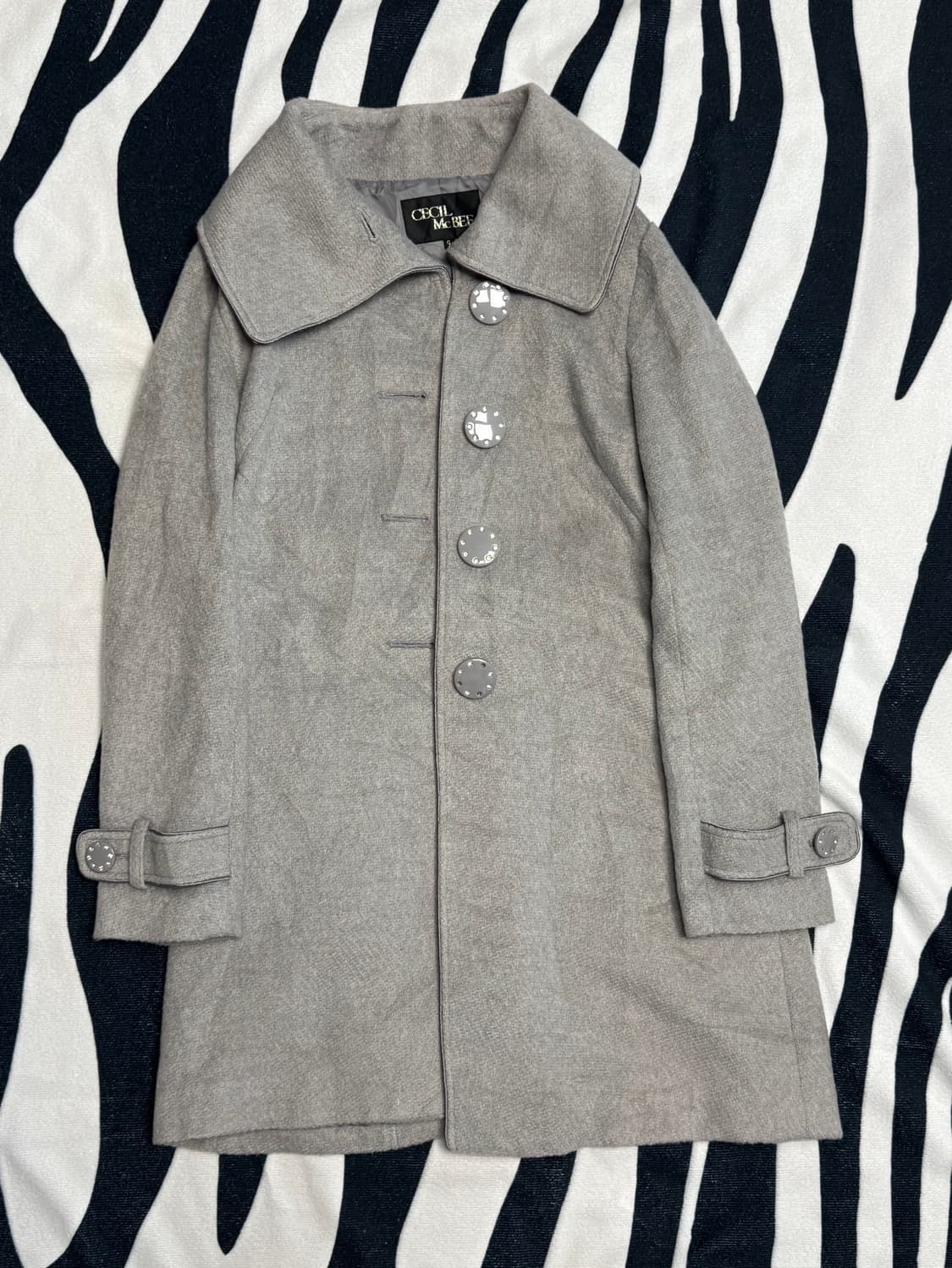 세실맥비 코트 상품이미지1