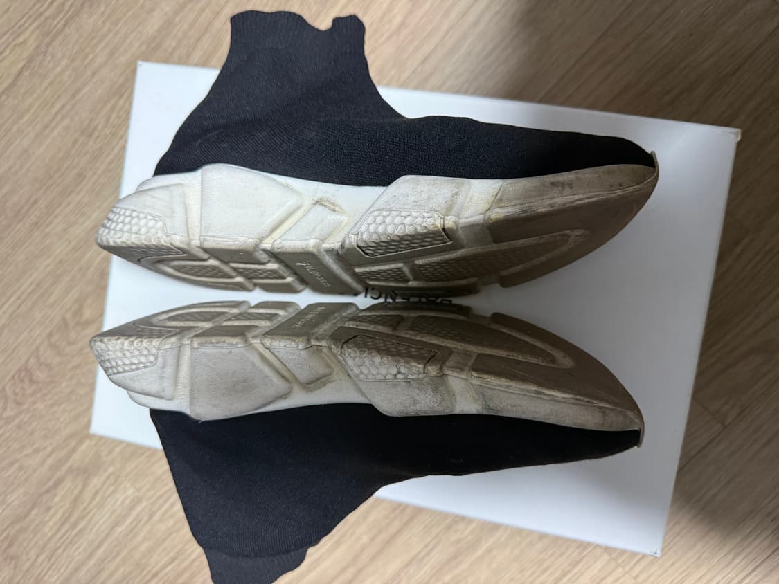 발렌시아가 스피드러너 og e40 상품이미지2