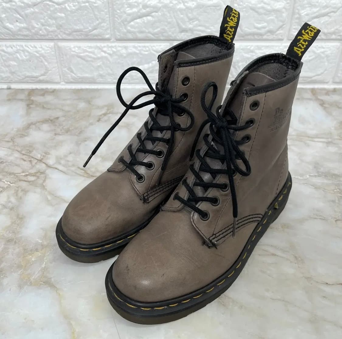 닥터마틴 MIE 가죽 부츠 상품이미지1