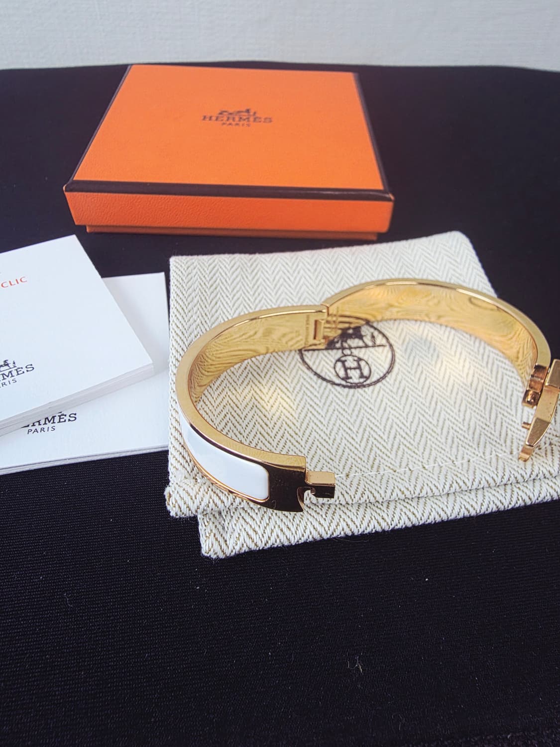 에르메스 클릭아슈 화이트골드pm 상품이미지2