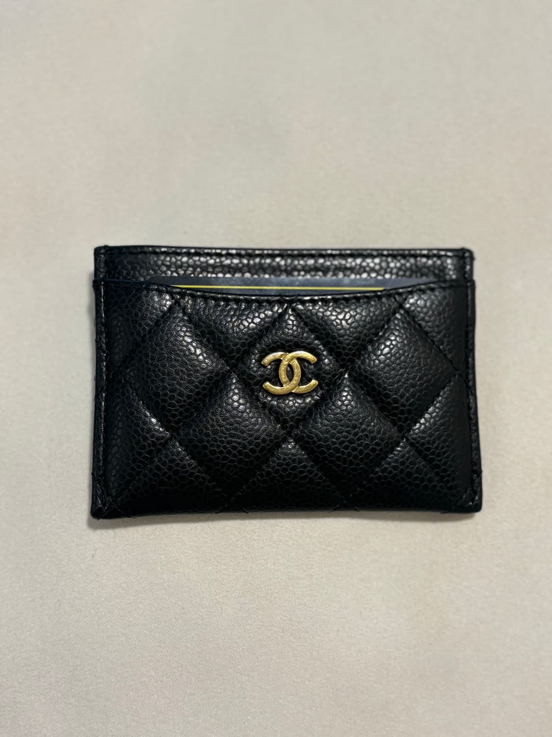 샤넬 클래식 캐비어 카드지갑 금장 카드홀더 상품이미지1