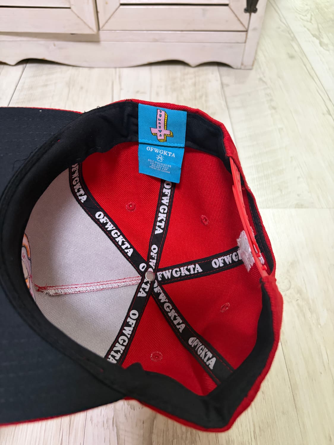 [OS] 오드퓨처 도넛캡 레드 GOLFWANG 상품이미지3