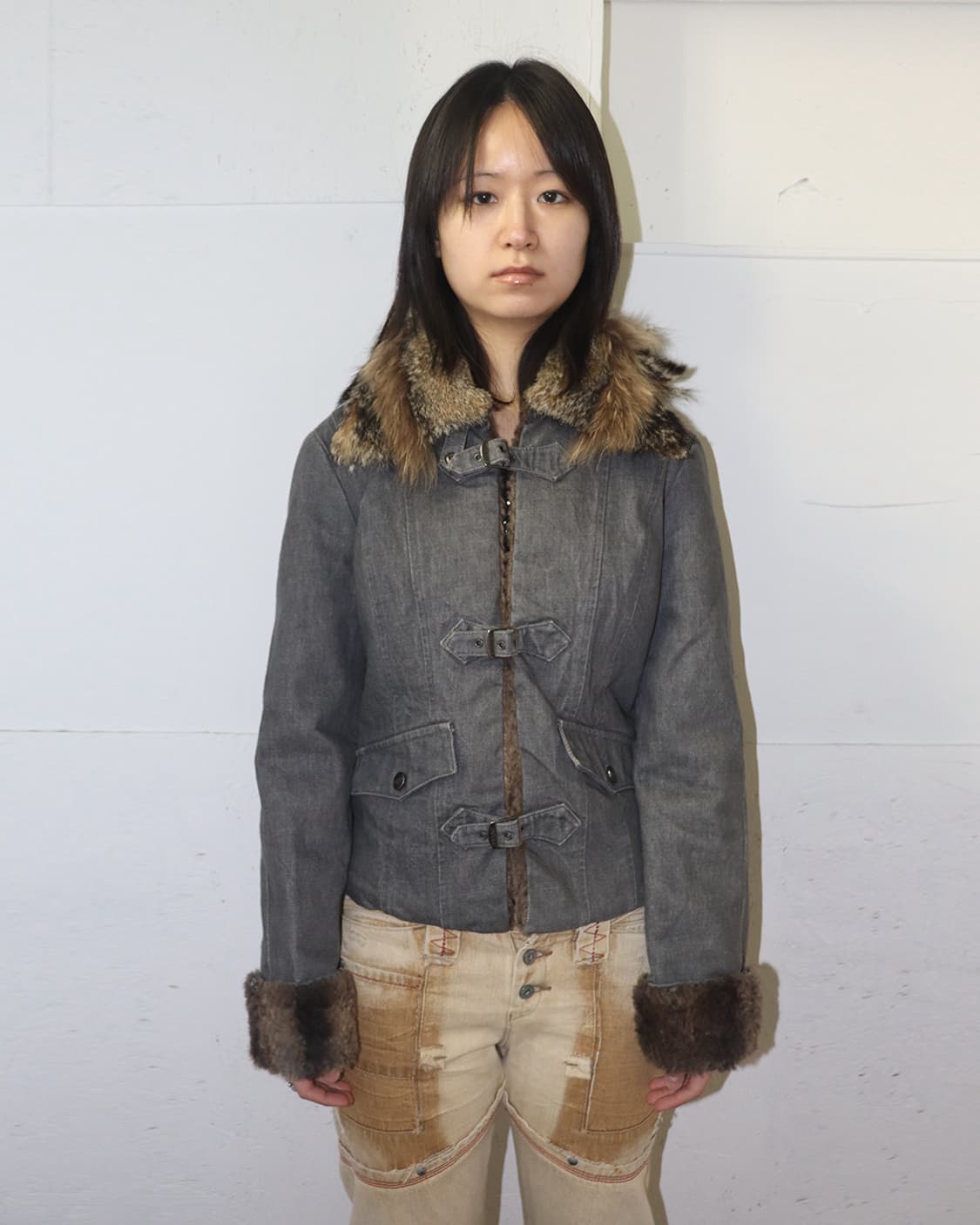 지안프랑코 페레 진 벨트 클로저 디테일 퍼 트리밍 데님 자켓 상품이미지1