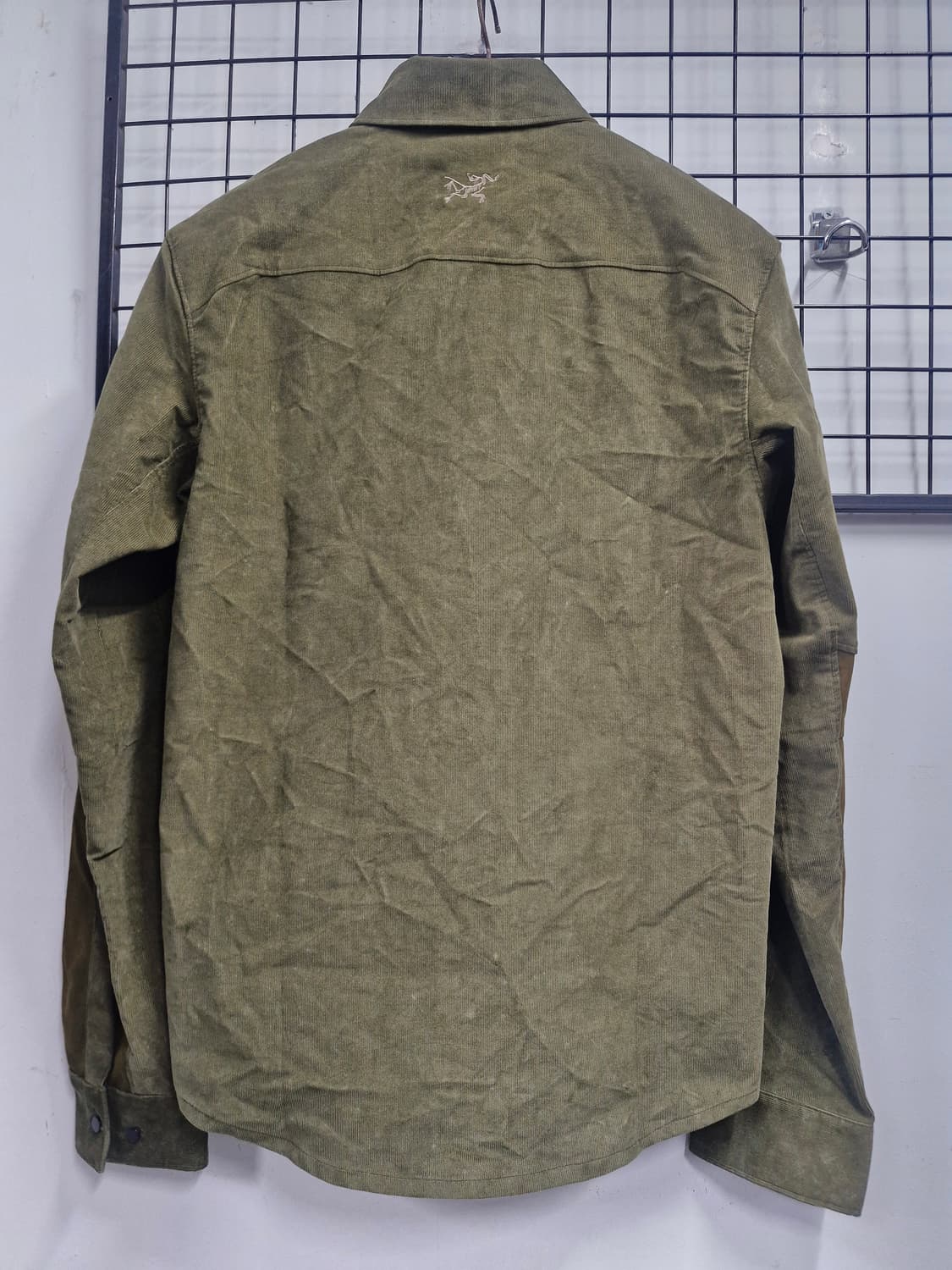 95M 아크테릭스 멀론 코듀로이 셔츠 자켓. 상품이미지6