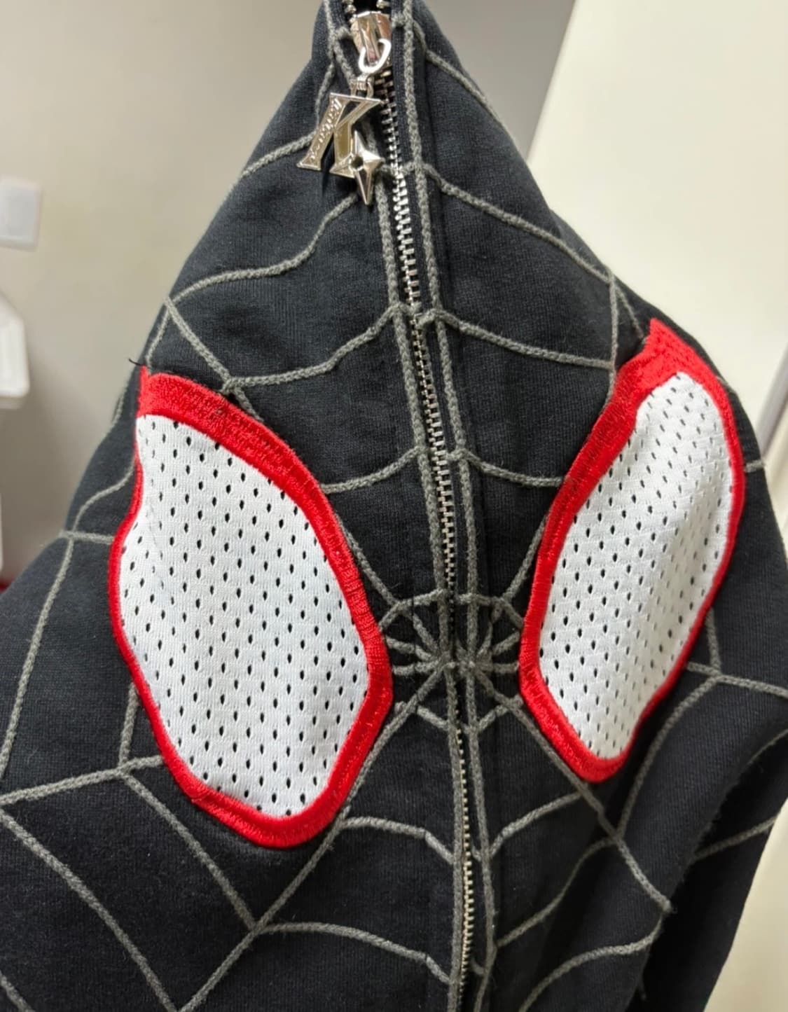 카카지 스파이더맨 후드집업 상품이미지4