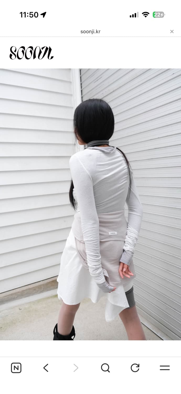 순지울텐셀롱슬리브화이트아이보리티셔츠순지수룩 상품이미지3