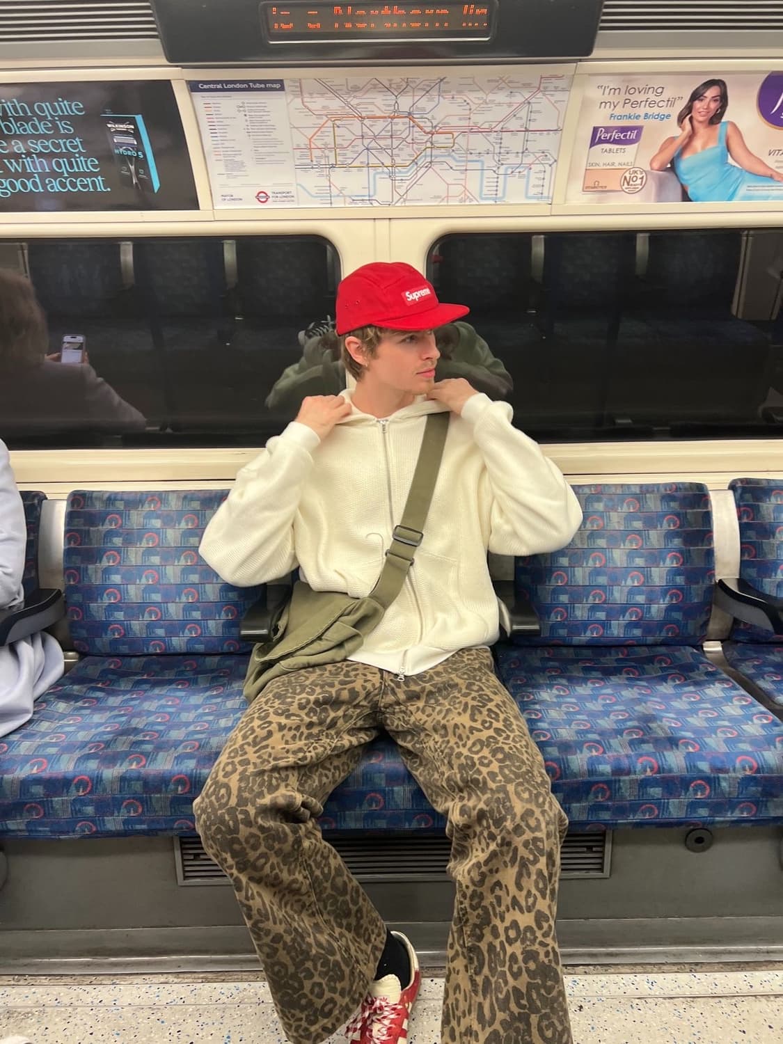 슈프림 워시드 치노 트윌 캠프캡 레드 - 24SS 상품이미지10