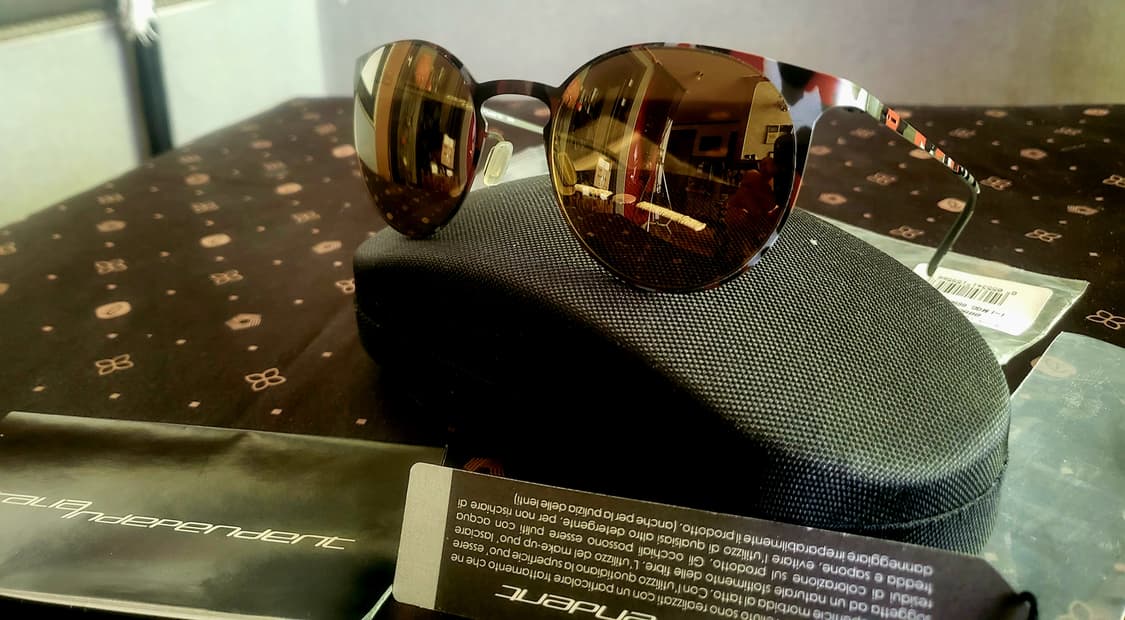 [미사용새상품] INDEPENDENT  티타늄 카모 선글라스 상품이미지1