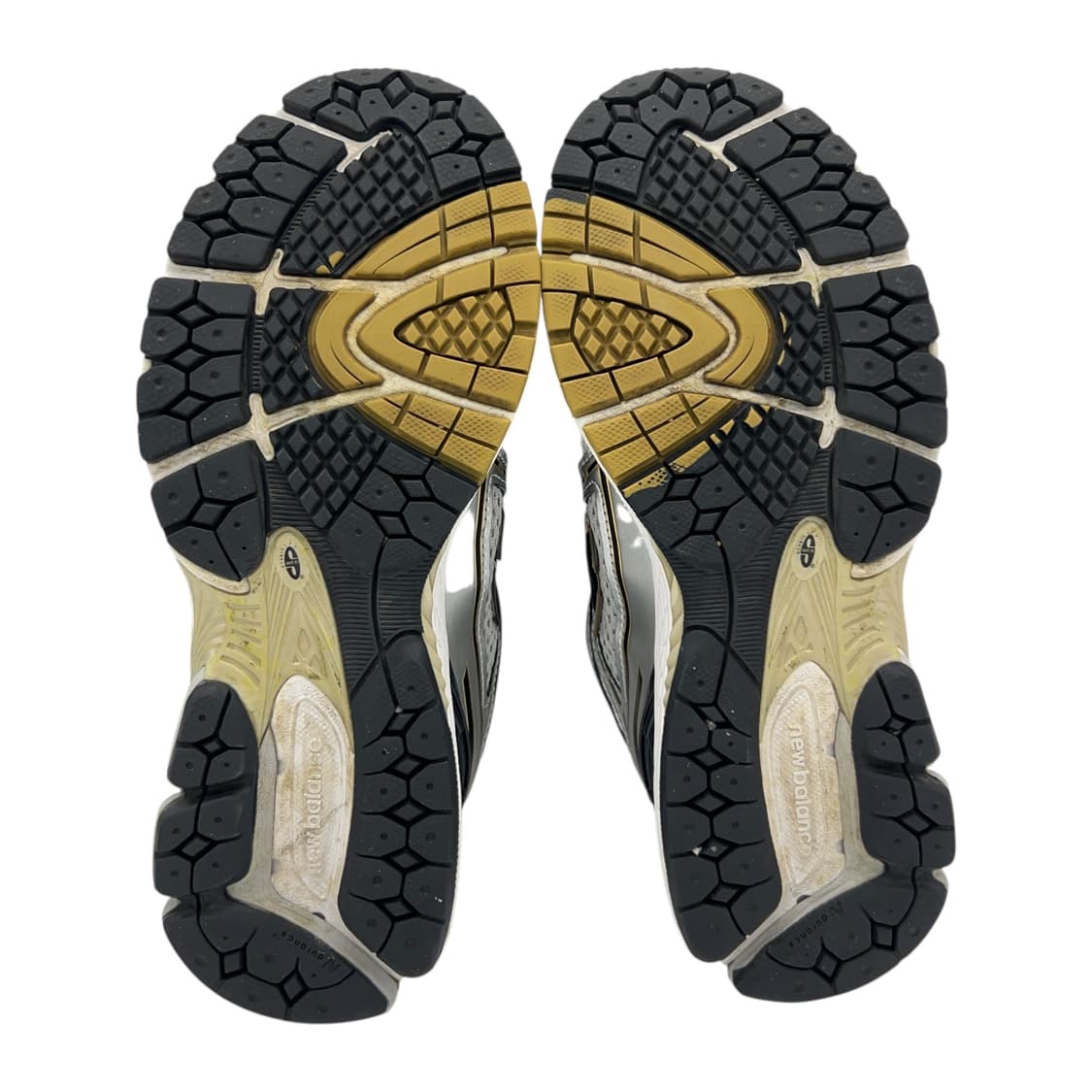 245 뉴발란스 1906R 화이트 골드 상품이미지6