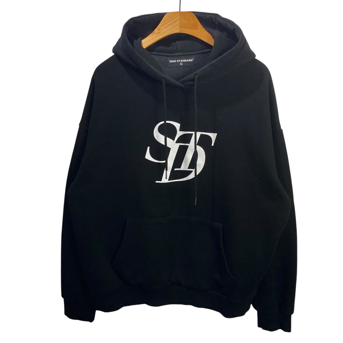 1989 스탠다드 블랙 후드 상품이미지2