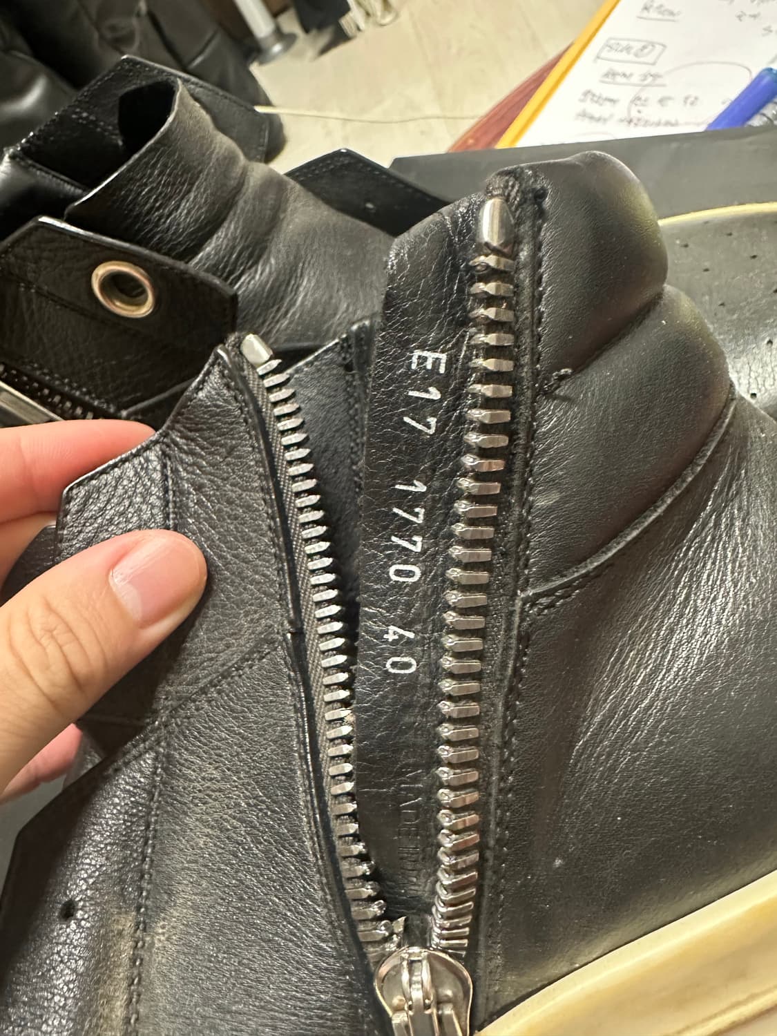 Rick Owens Island Dunk Black (40) 상품이미지3