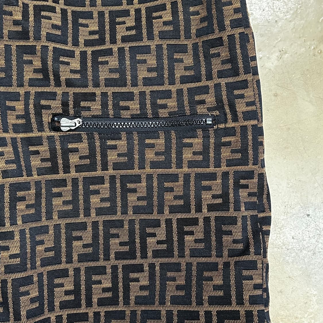 펜디 빈티지 FF 주카노 모노그램 패턴 리버시블 자켓 상품이미지7