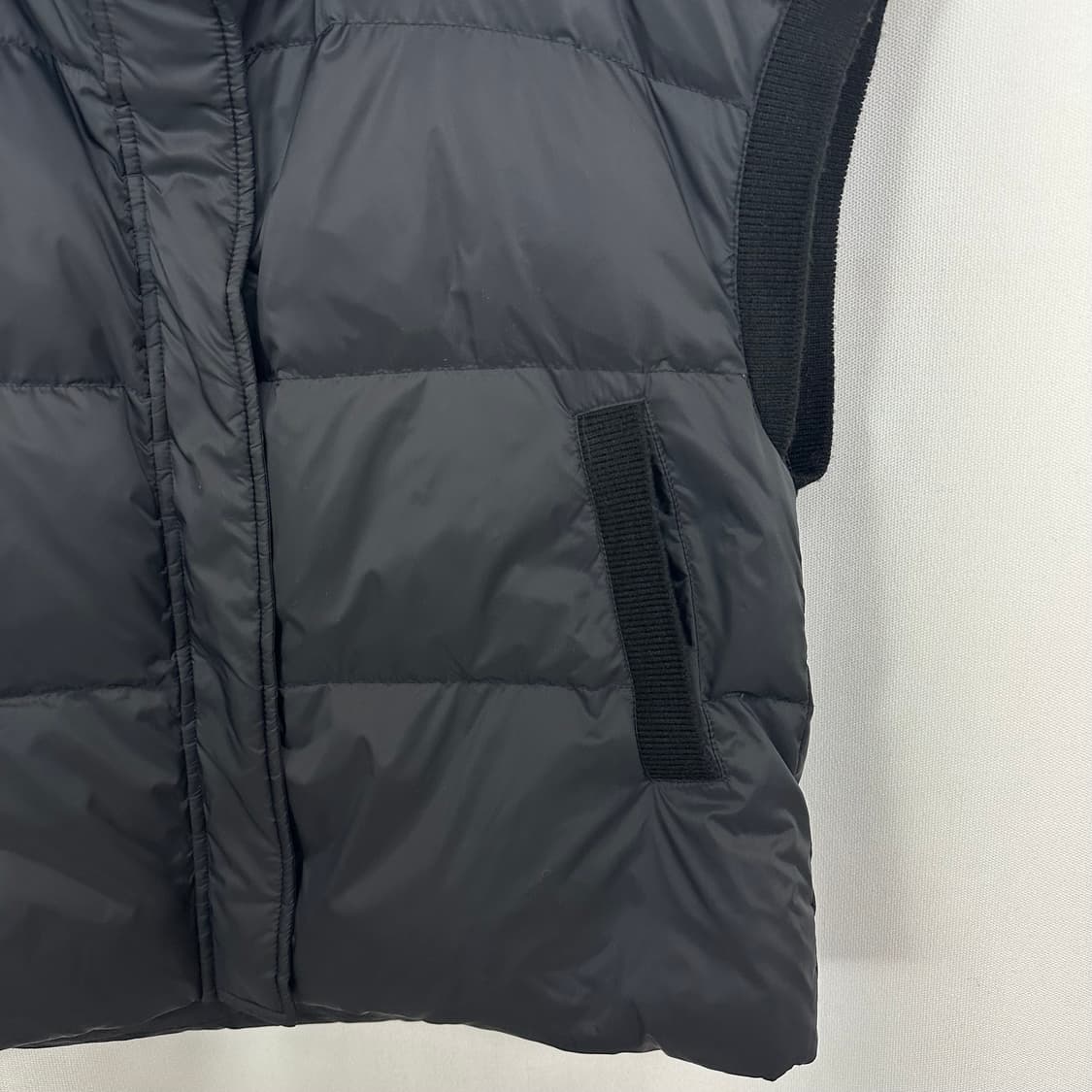 셀렙샵 여자 거위털 패딩조끼 검정 66 상품이미지3
