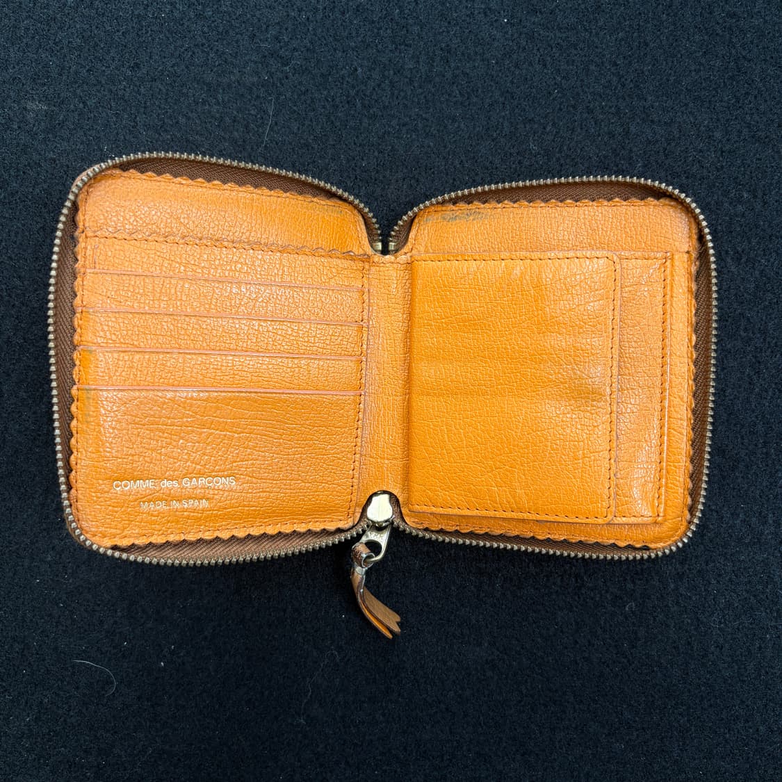 Comme des Garçons 지퍼 월렛 (Brown) 상품이미지2