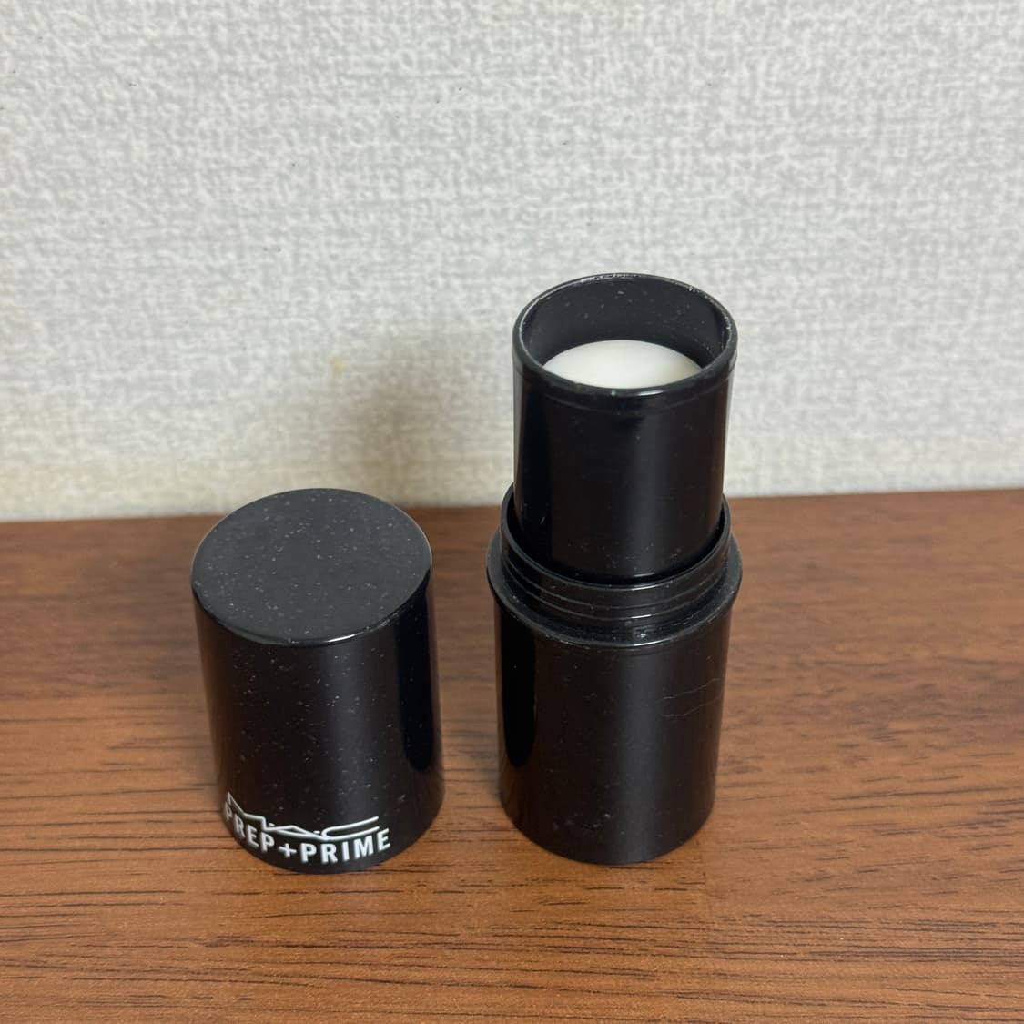 MAC 맥 프렙 프라임 포어 리파이너 스틱 프라이머 상품이미지1