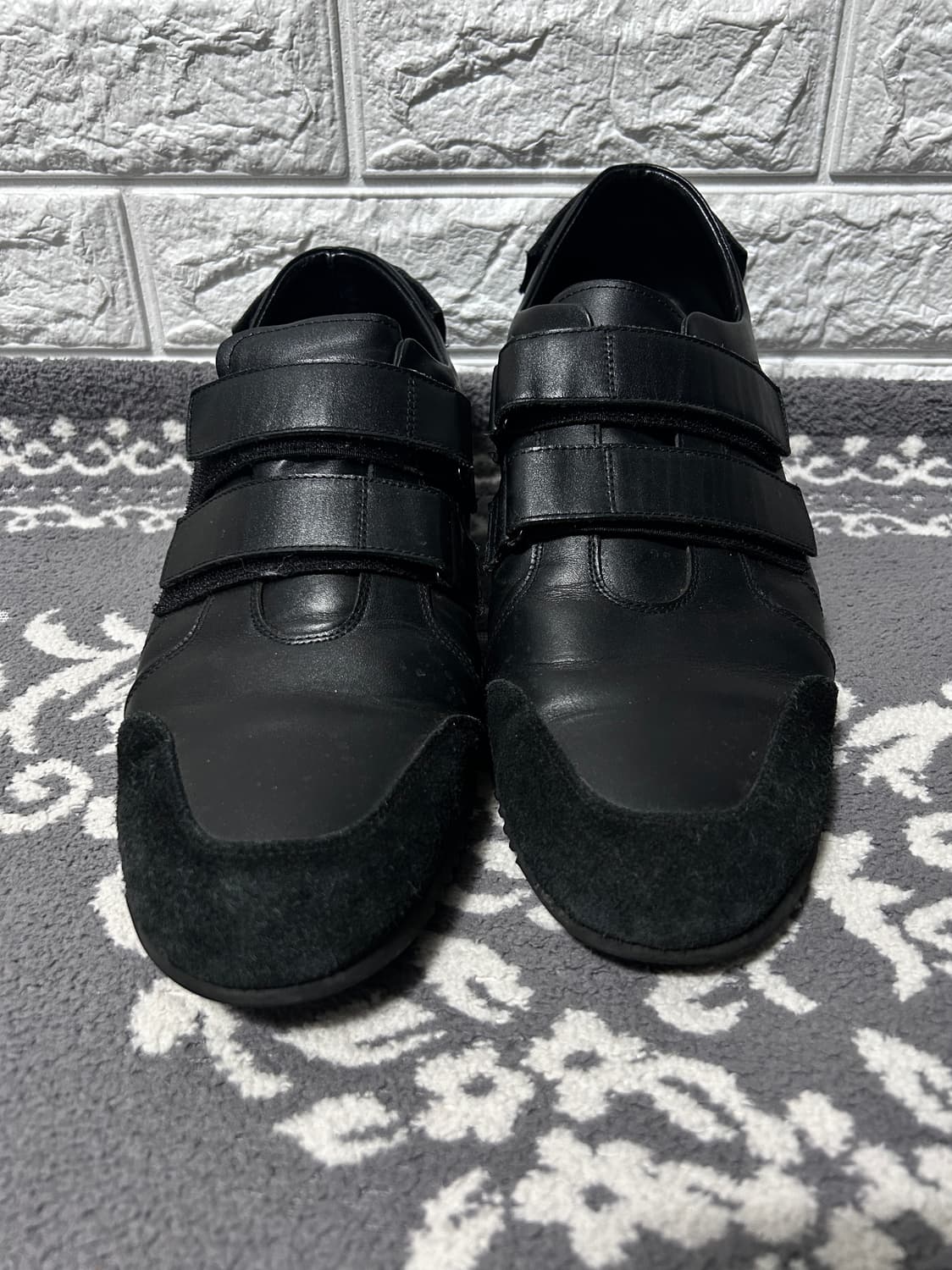 살바토레 페라가모 벨크로 스트랩 레더 스니커즈 상품이미지2