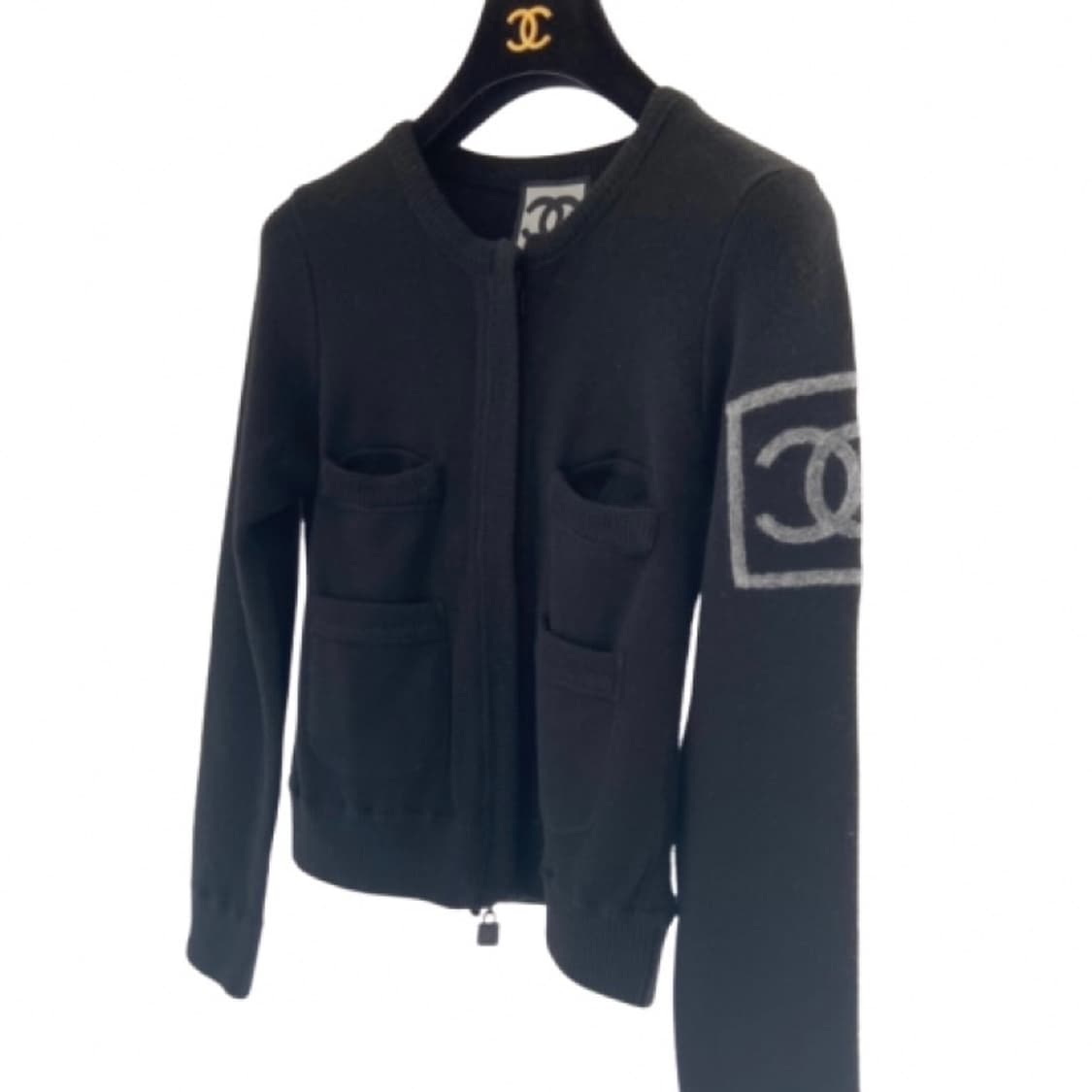 [감정서 발급] 샤넬 로고 울집업 가디건 상품이미지2