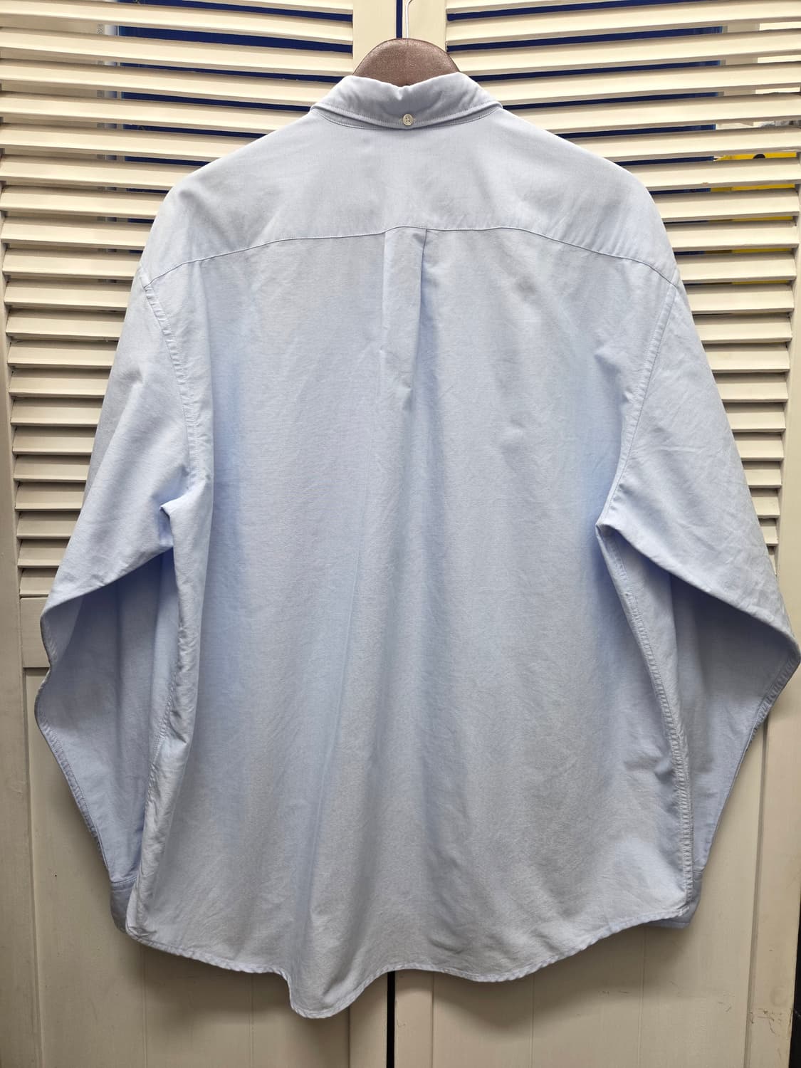 슈프림 23fw 루즈핏 옥스포드 스카이블루 셔츠 상품이미지4