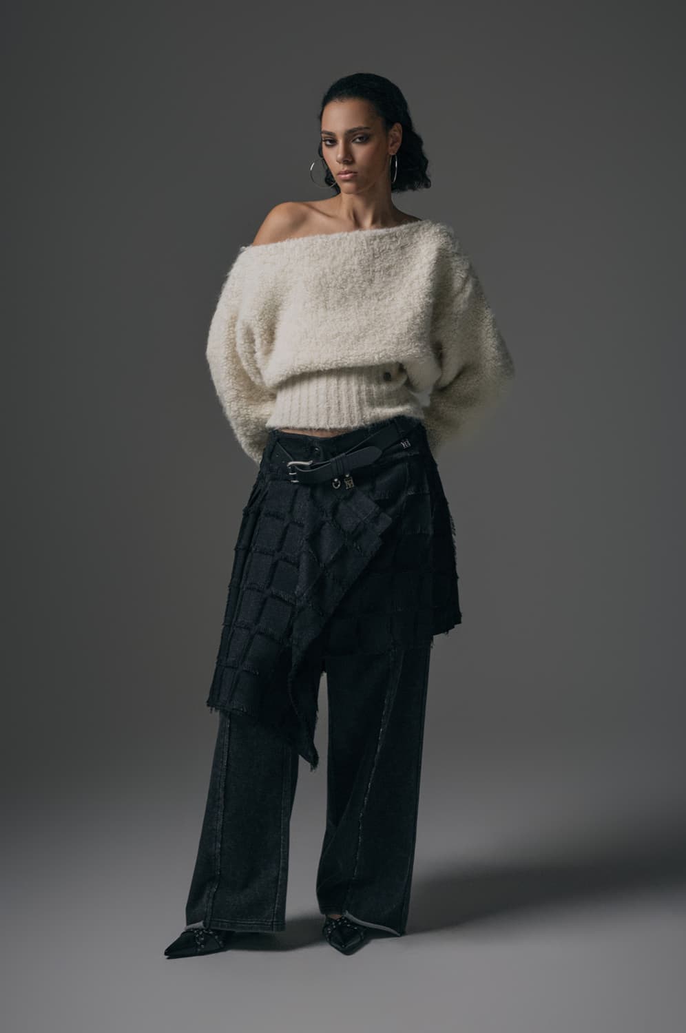 트리밍버드 알파카 부클 오프숄더 니트 아이보리 상품이미지3