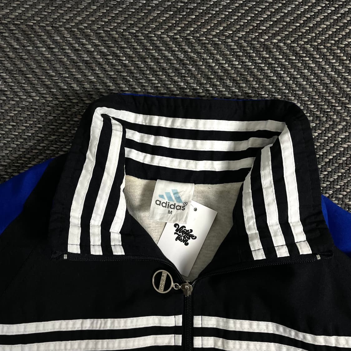 00s 아디다스 올드스쿨 박시핏 바람막이 o 3322 상품이미지5