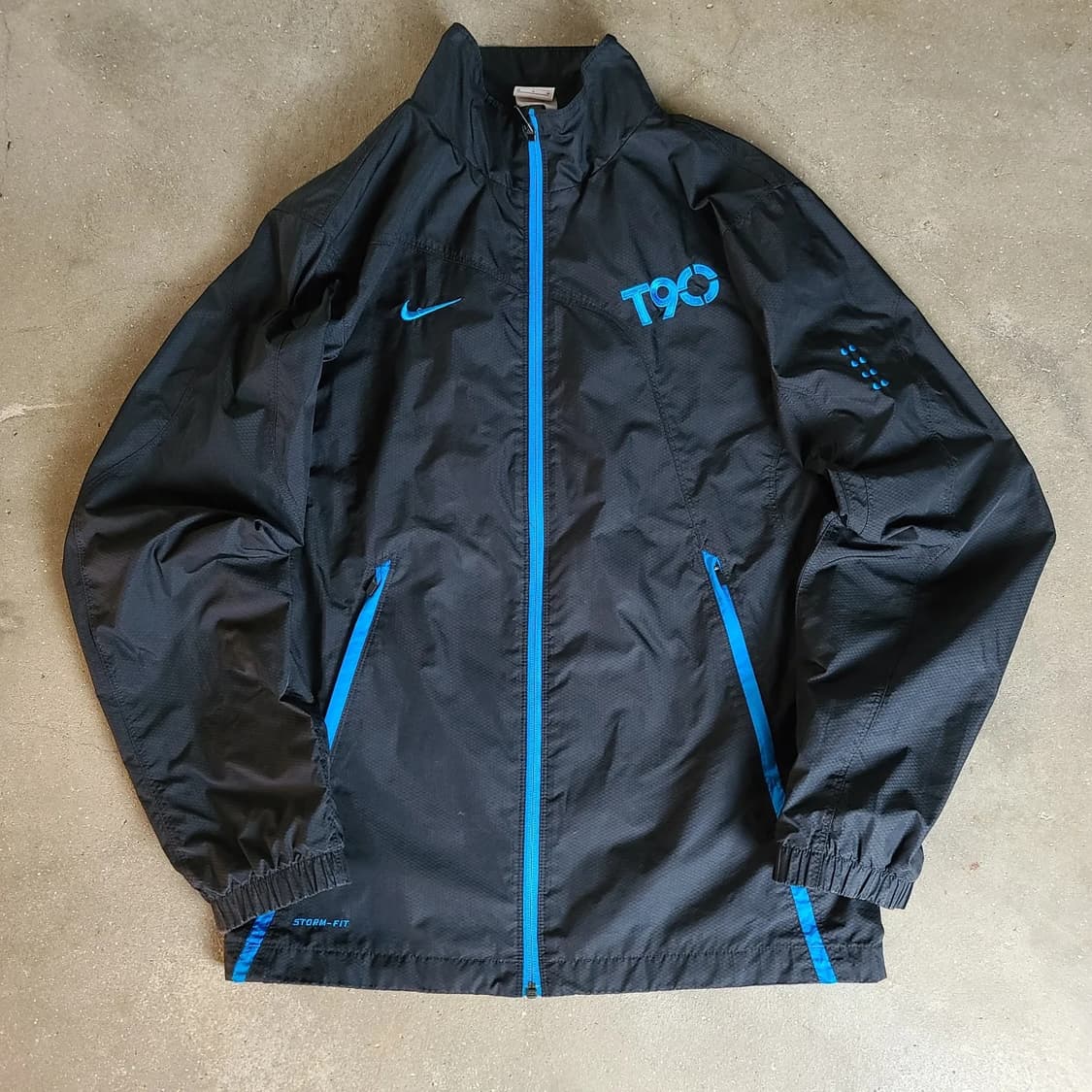 나이키 T90 자켓 상품이미지2