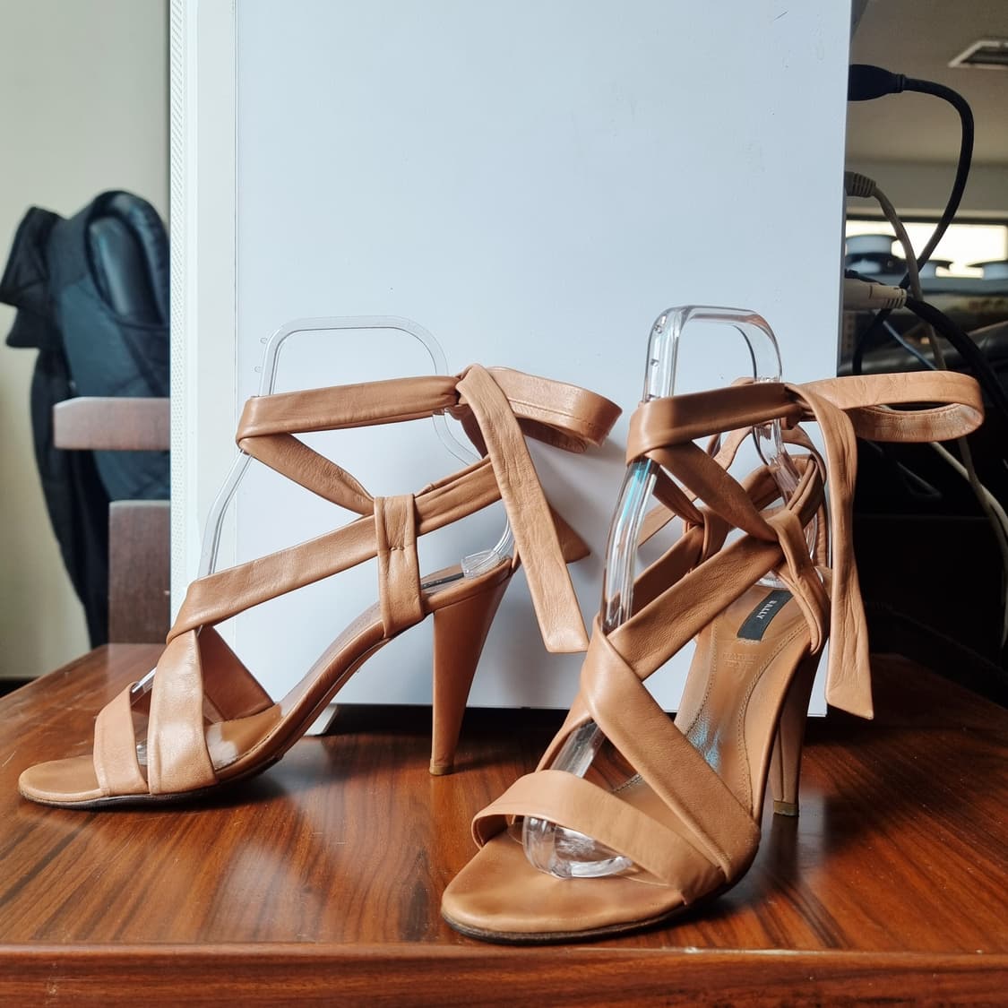 발리 Bally 양가죽100% 샌들 힐 하이힐 구두 슈즈 (230/36) 상품이미지2