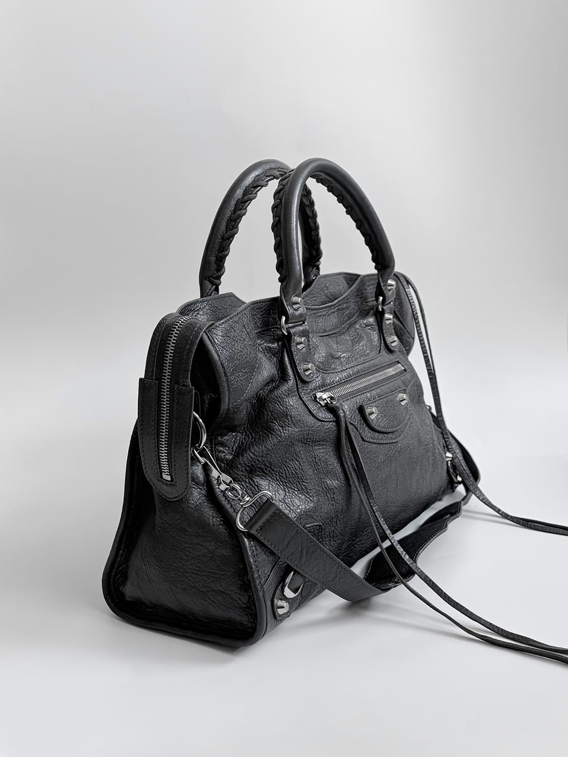 발렌시아가 클래식 시티백 미듐 판매합니다. 상품이미지3