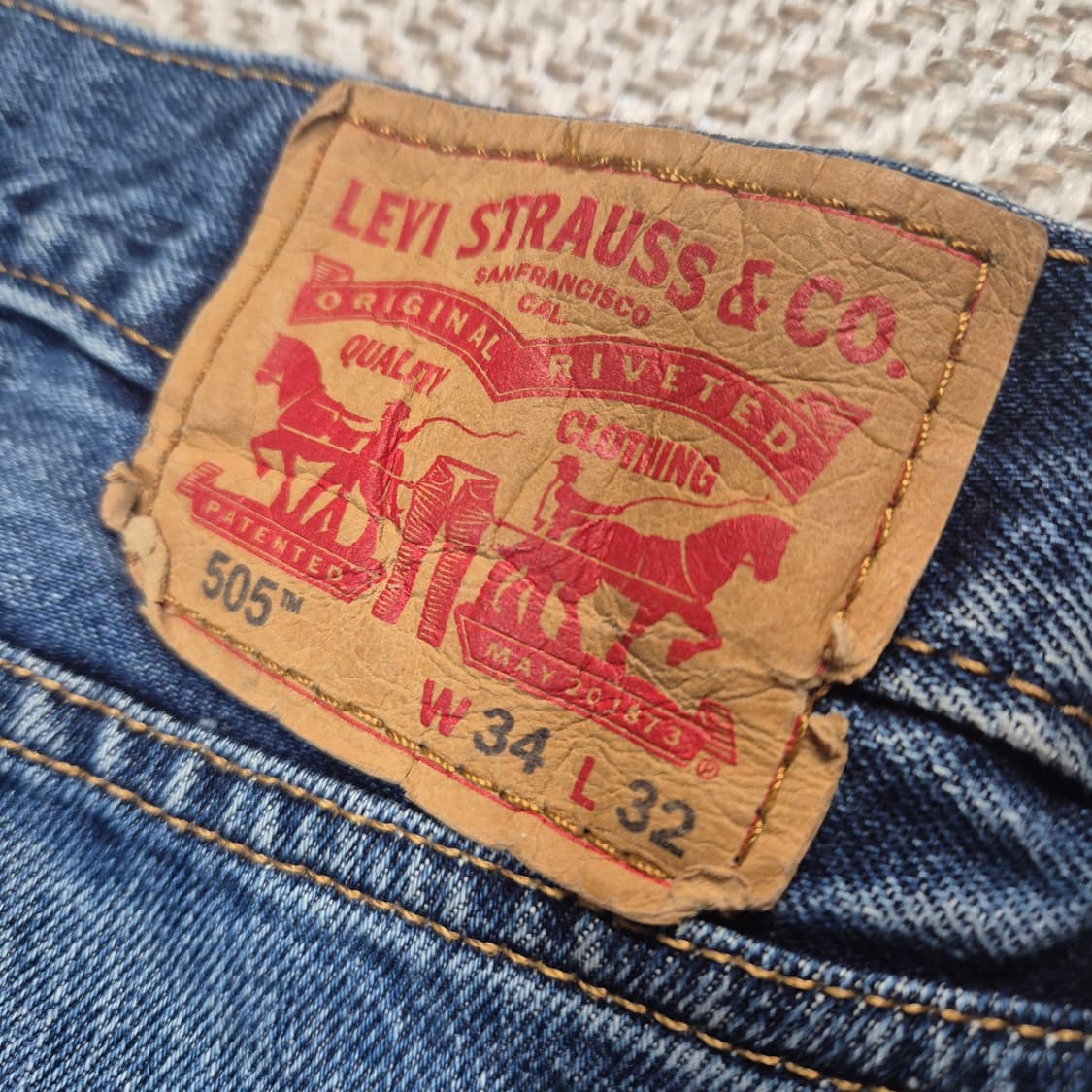 리바이스 505 34/32 ( p37 )
 상품이미지5