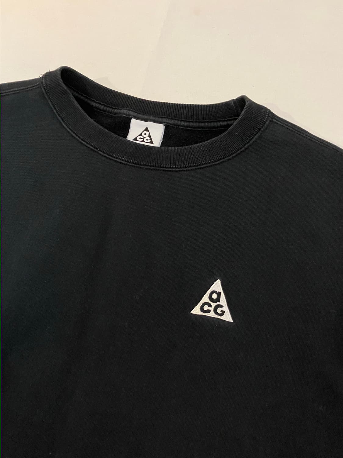 나이키 ACG 써마핏 맨투맨 크루넥 스웻셔츠 블랙 상품이미지3